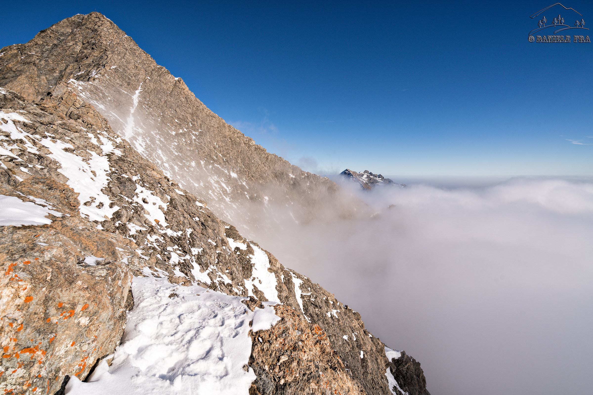 La vetta tra le nubi