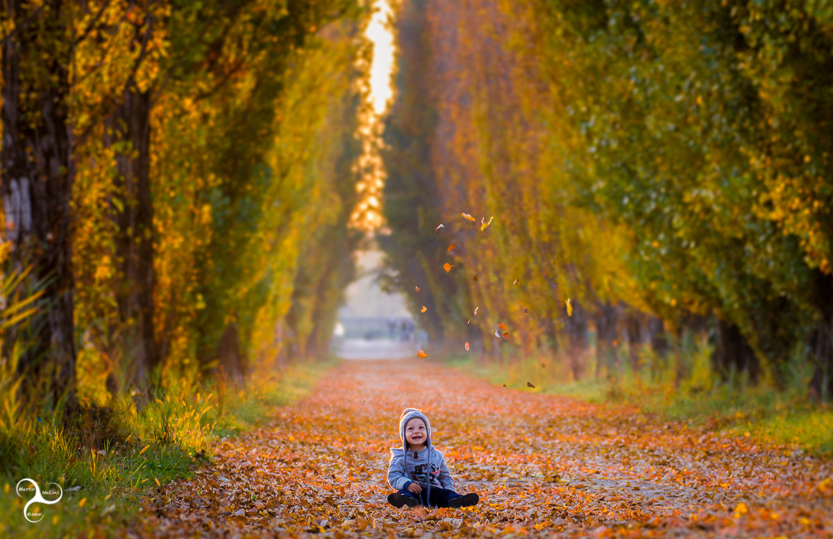 Happiness autumn
