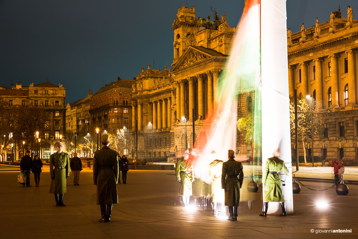 Budapest, lowering of the flag