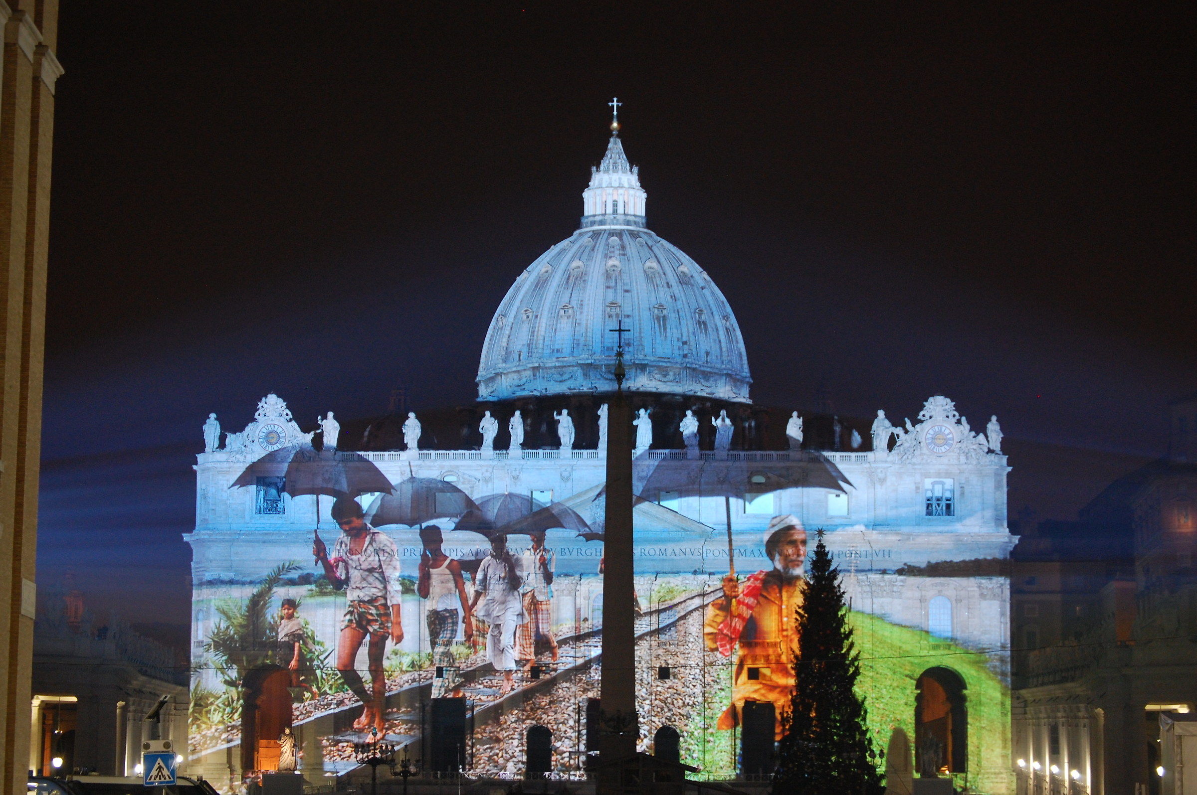 Fiat lux - Basilica di San Pietro 2 - Steve McCurry