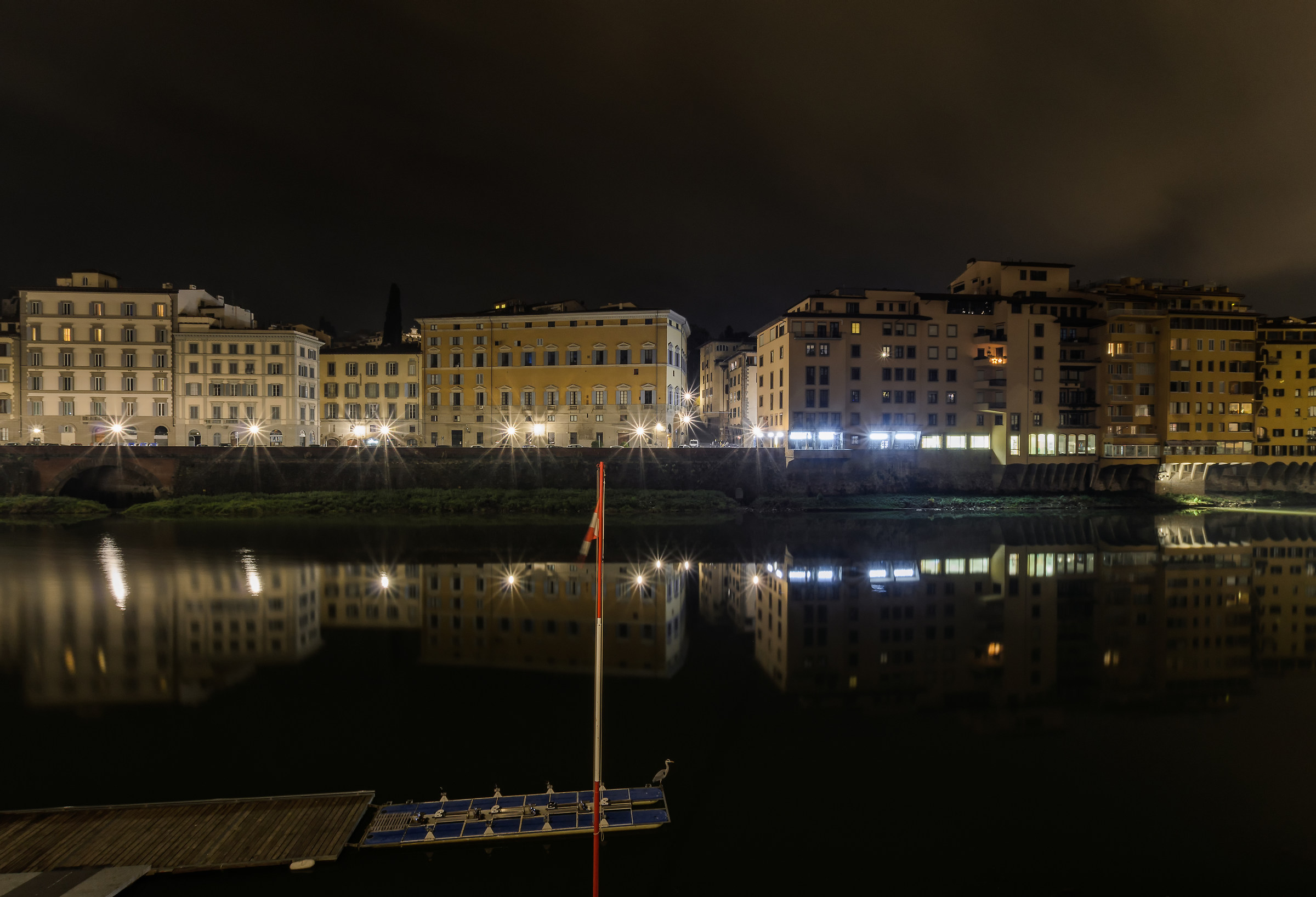 vicino Ponte Vecchio