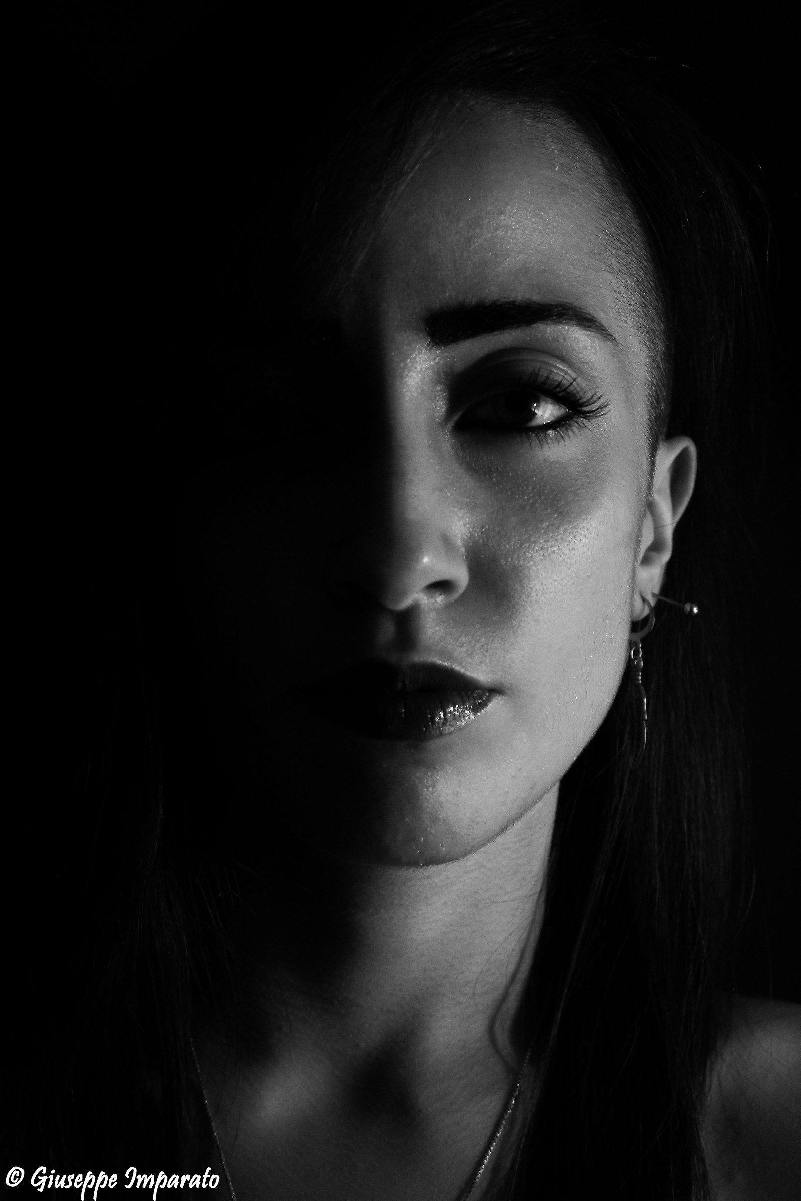 Games of light and shadow