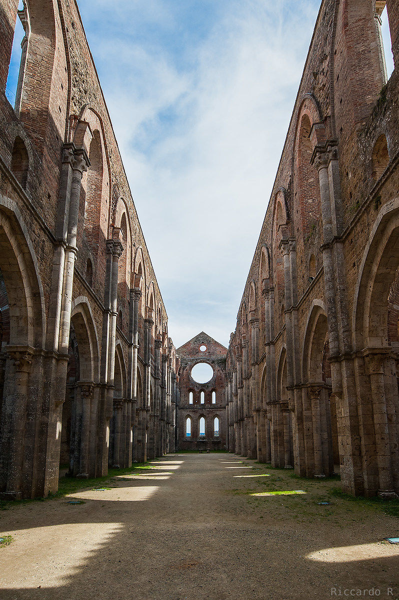 San Galgano abbey, Chiusdino (si). Tuscany