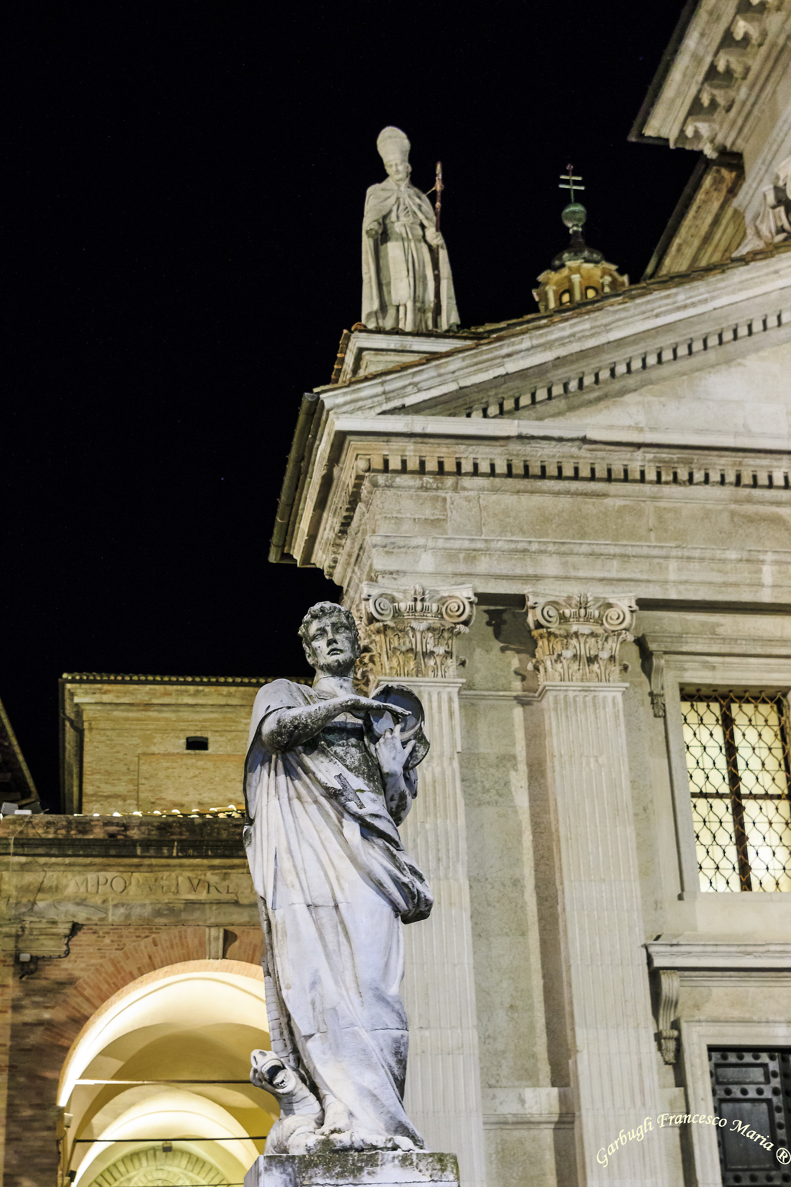 Statue e Geometrie ad Urbino