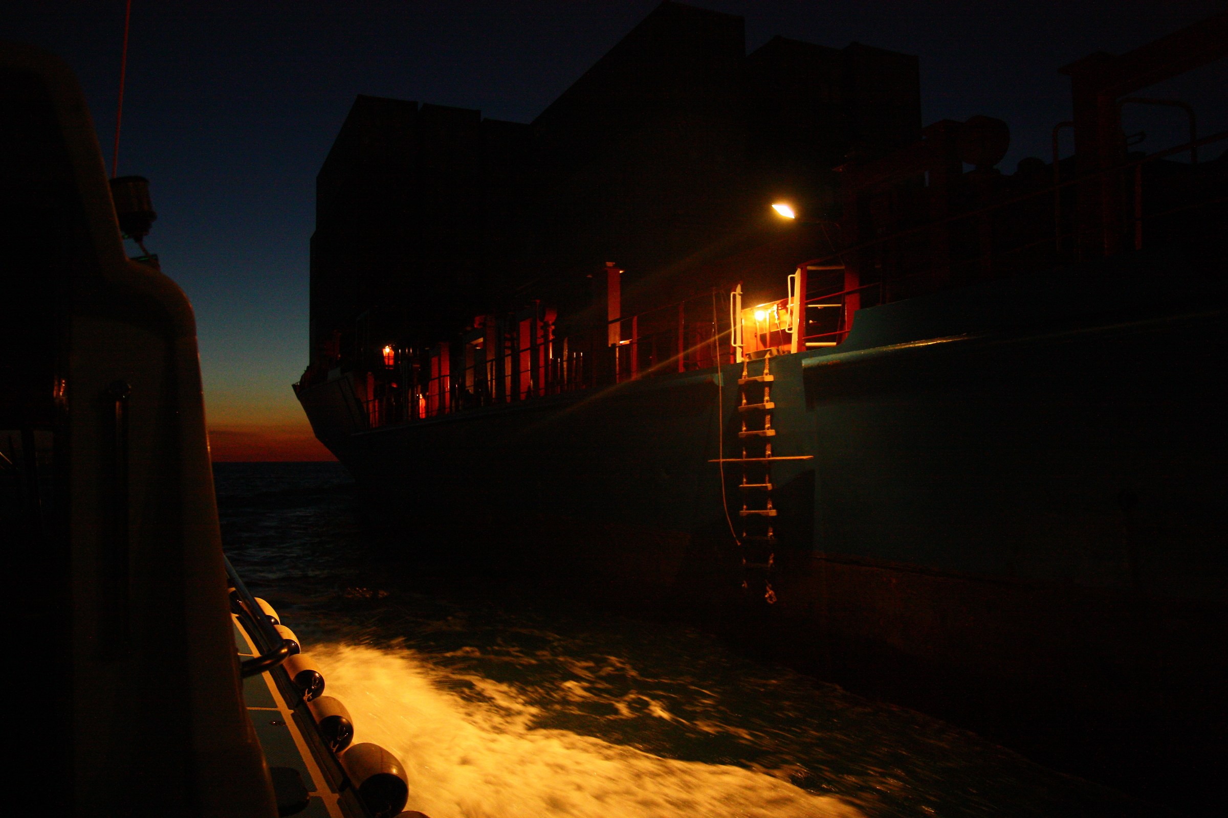 Pilots of the port work