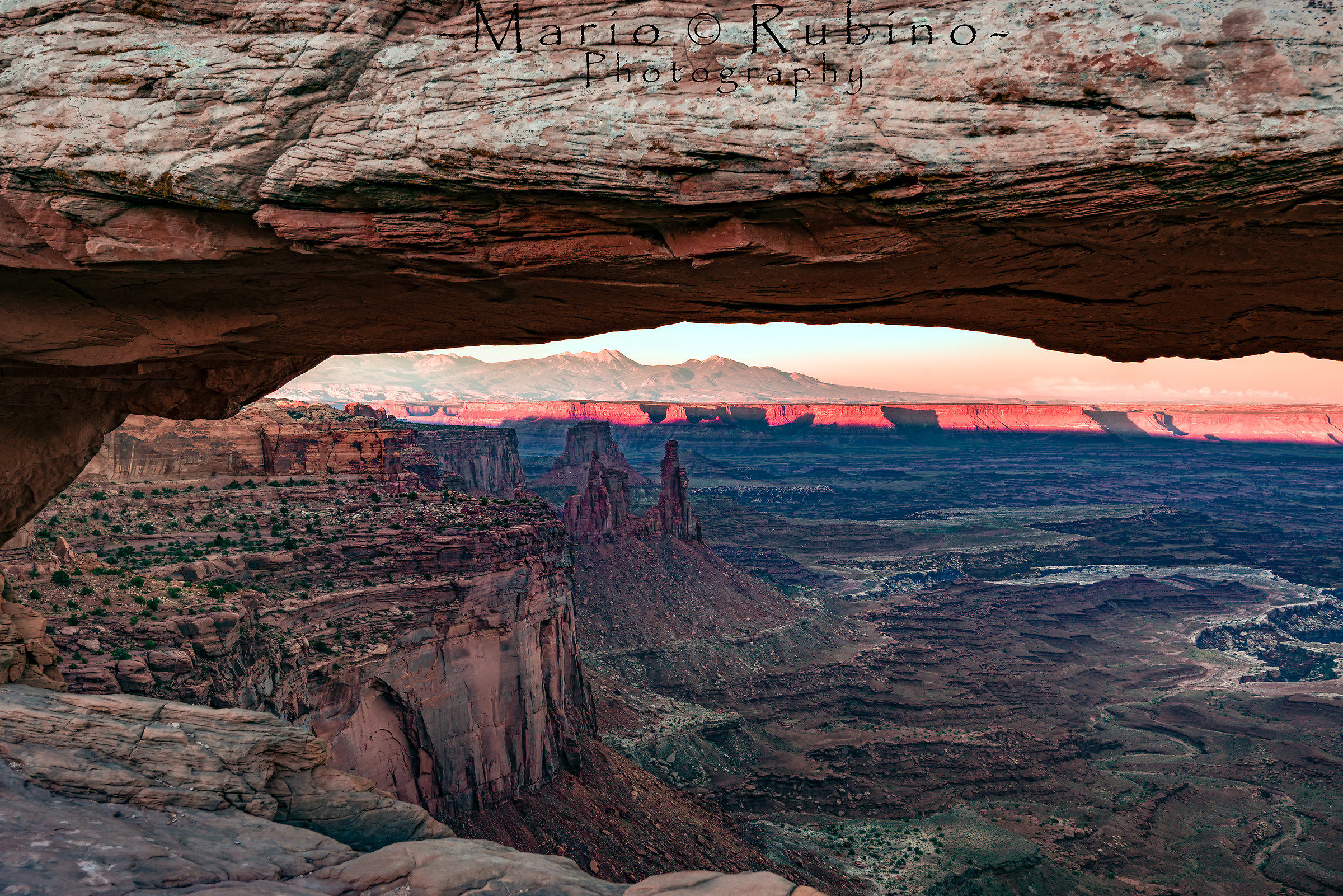 Sunset @ Mesa Arch 2