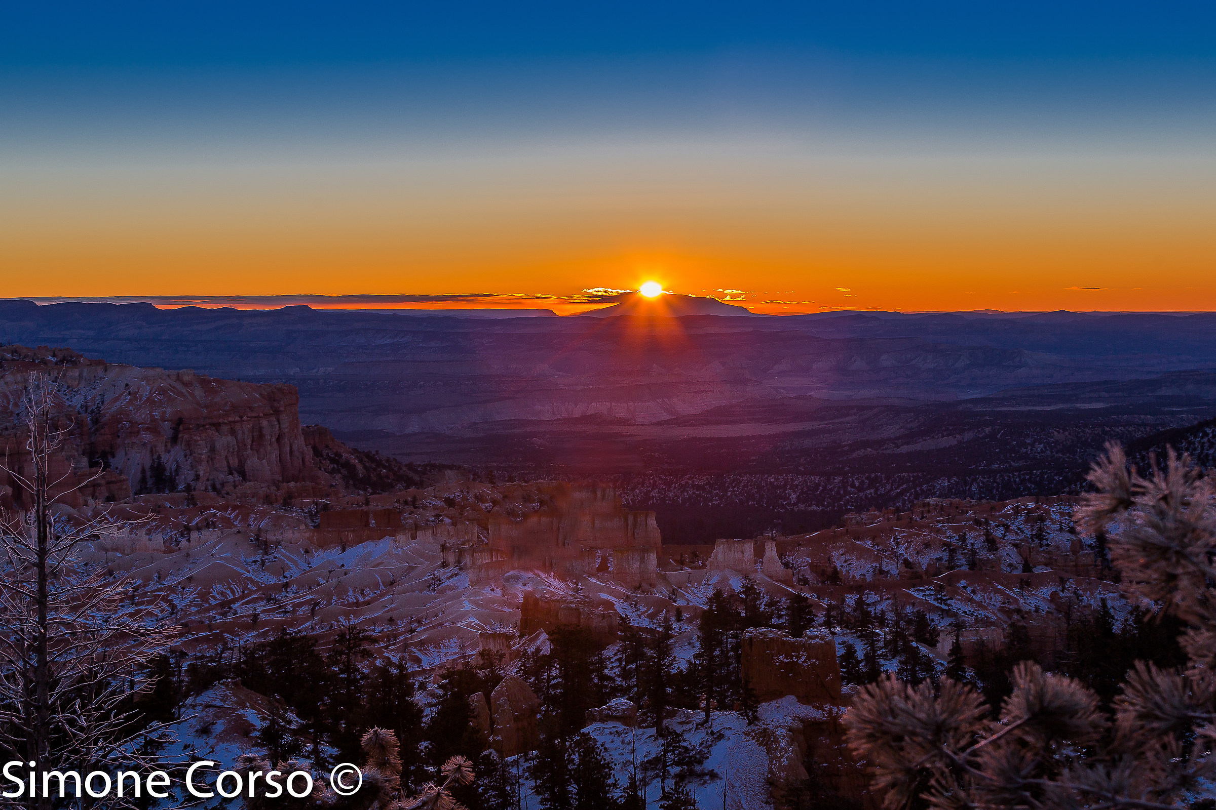 Bryce Canyon at sunrise. 23 degrees below zero
