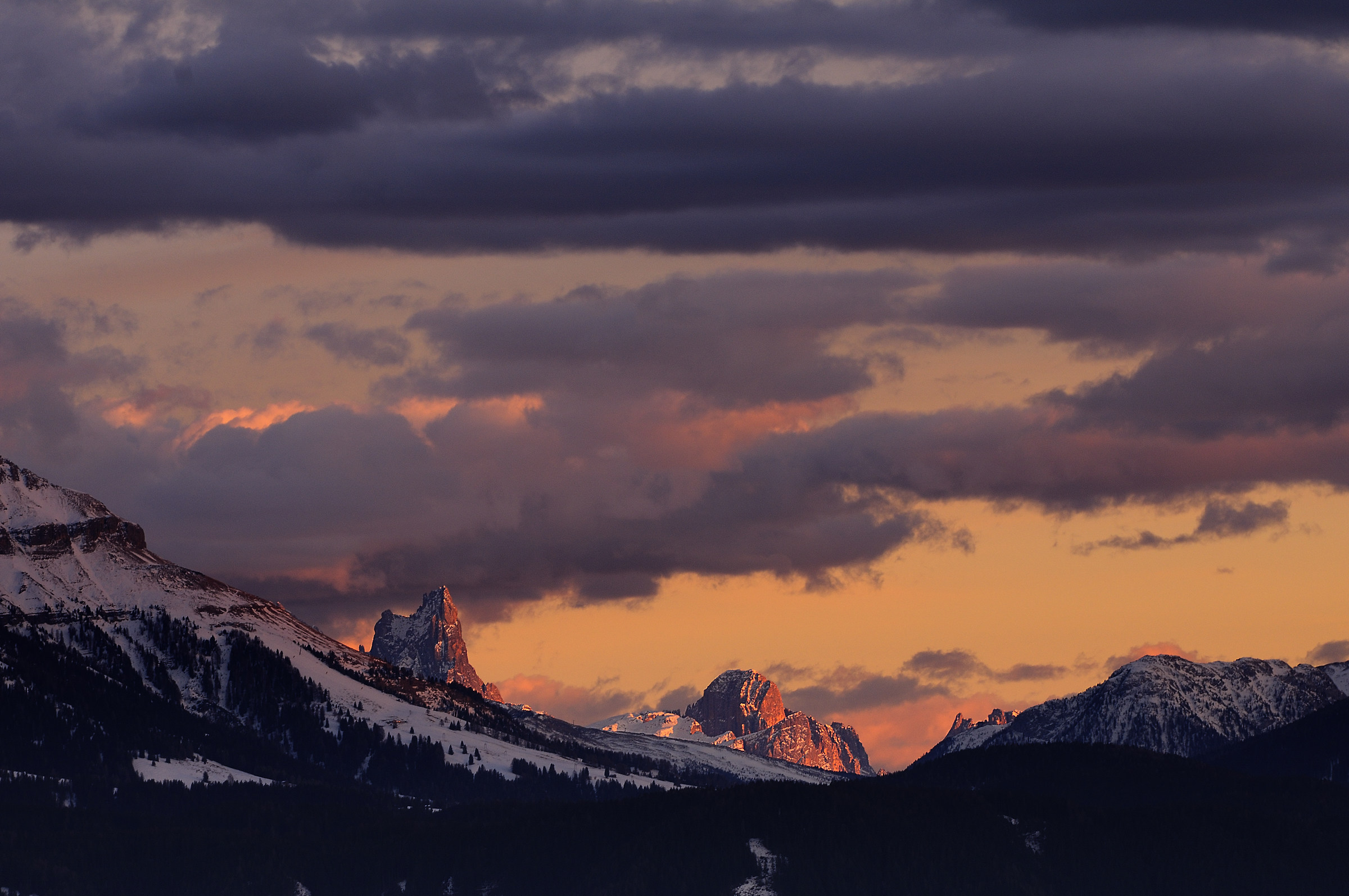 Cimon della Pala Ober Bozen at sunset
