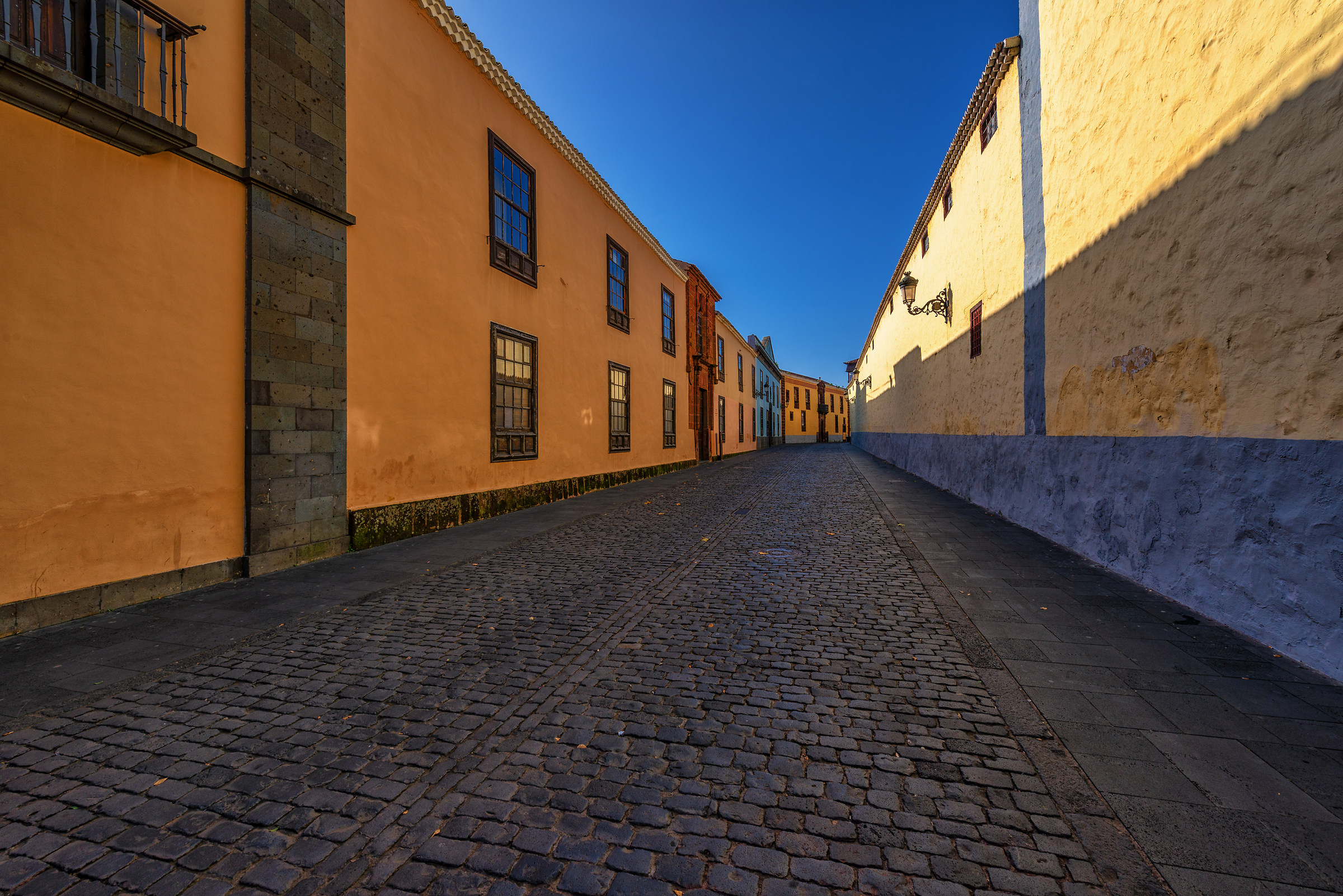 Walking down in La Laguna