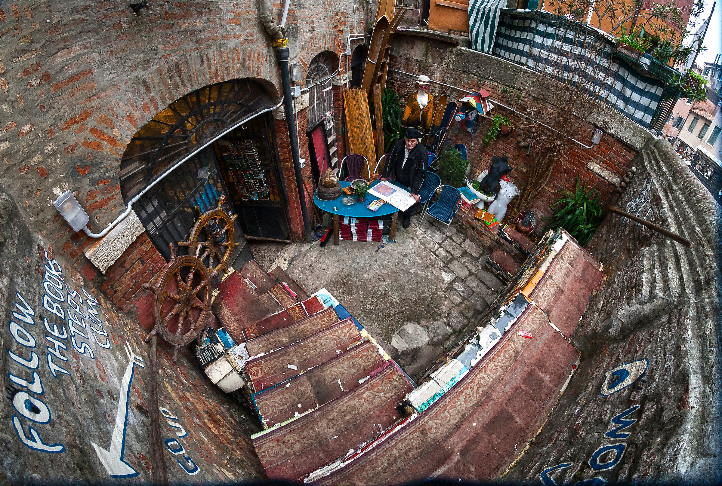 Staircase made with books Libreria Acqua Alta Venice