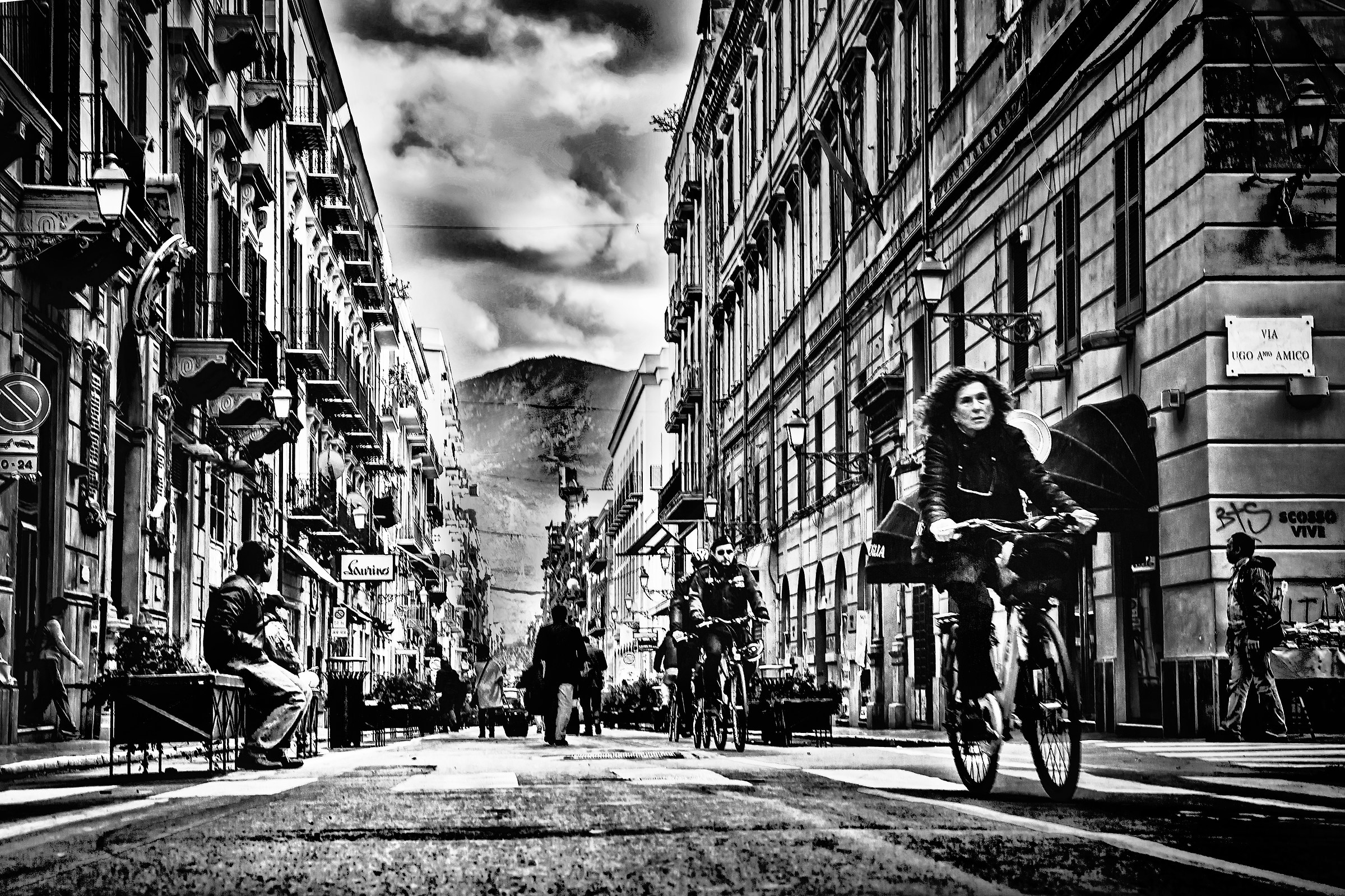 Via Maqueda (Palermo)