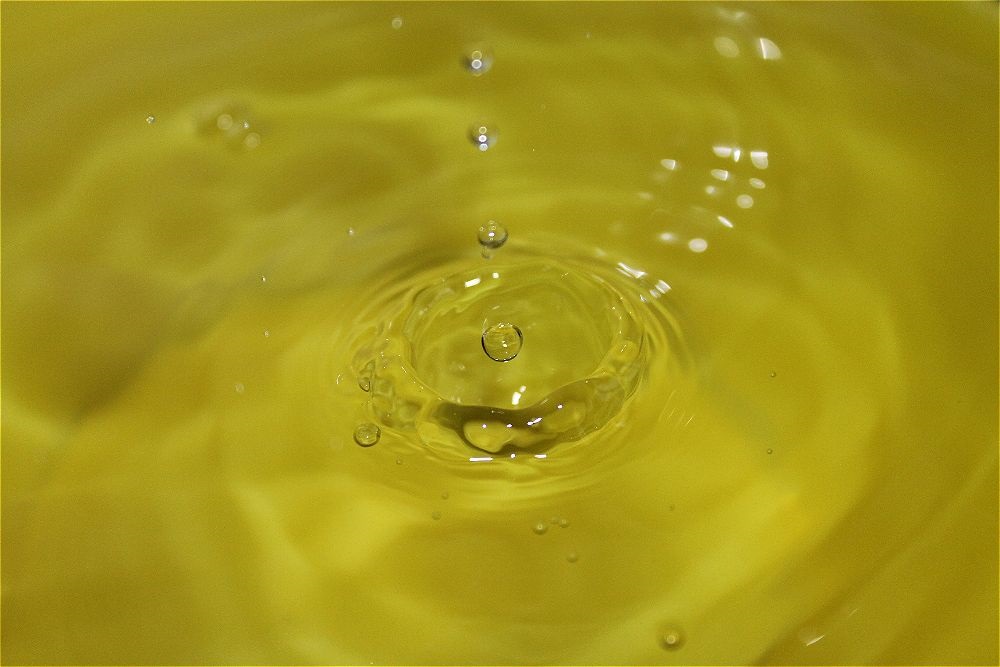 Yellow drops
