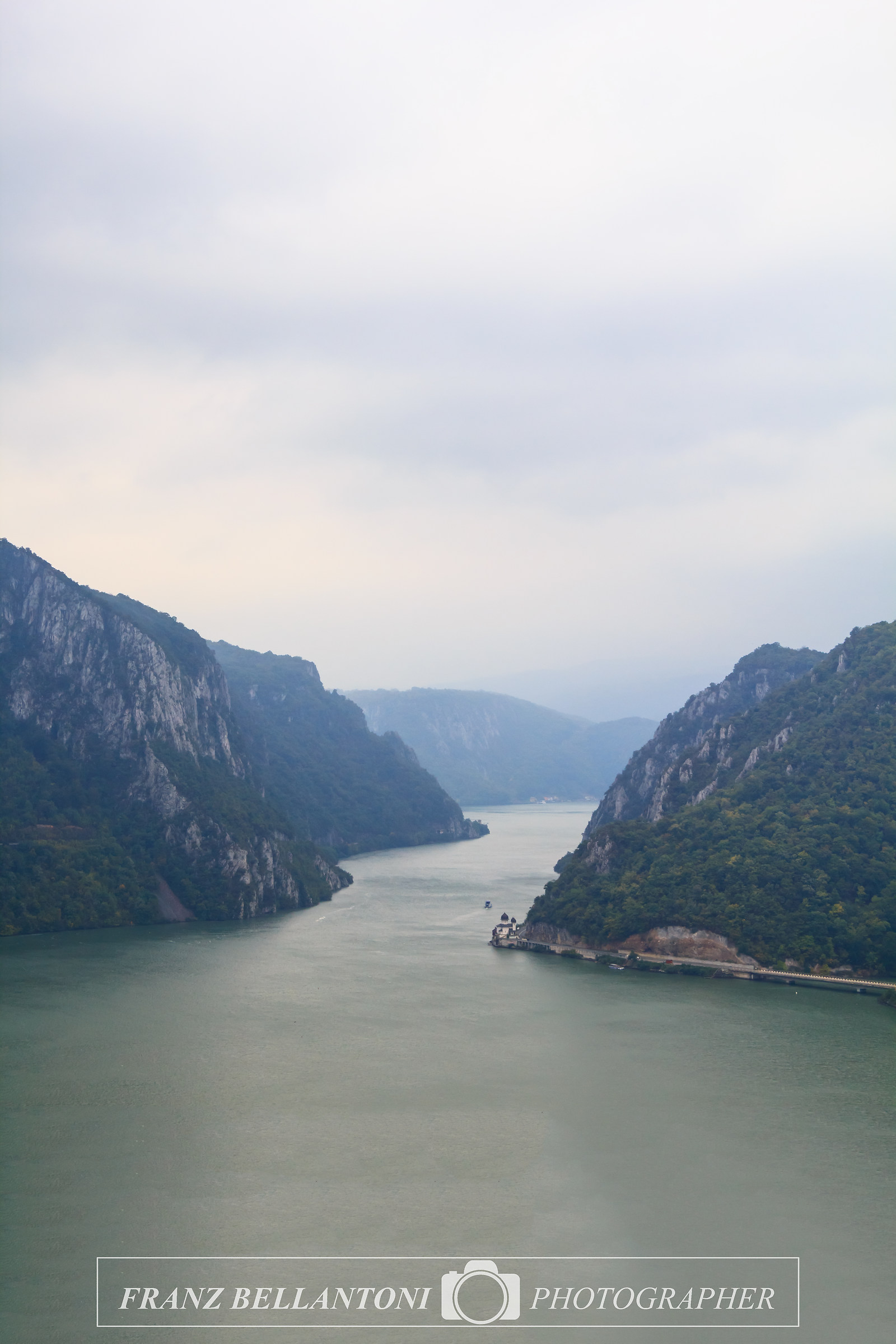 Between Serbia and Romania