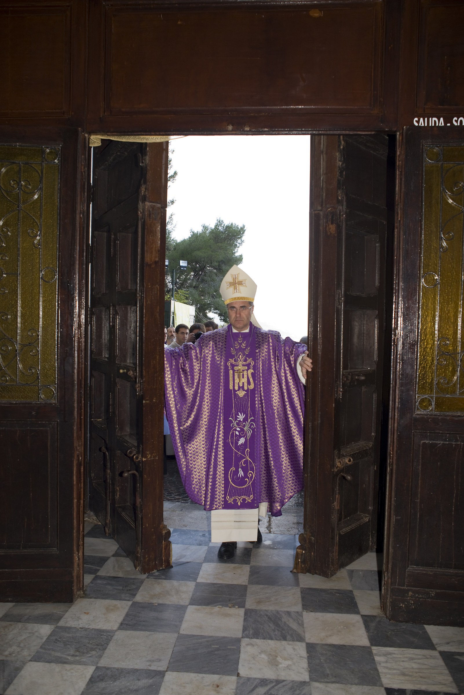 apertura porta Santa col nuovo vescovo di Palermo