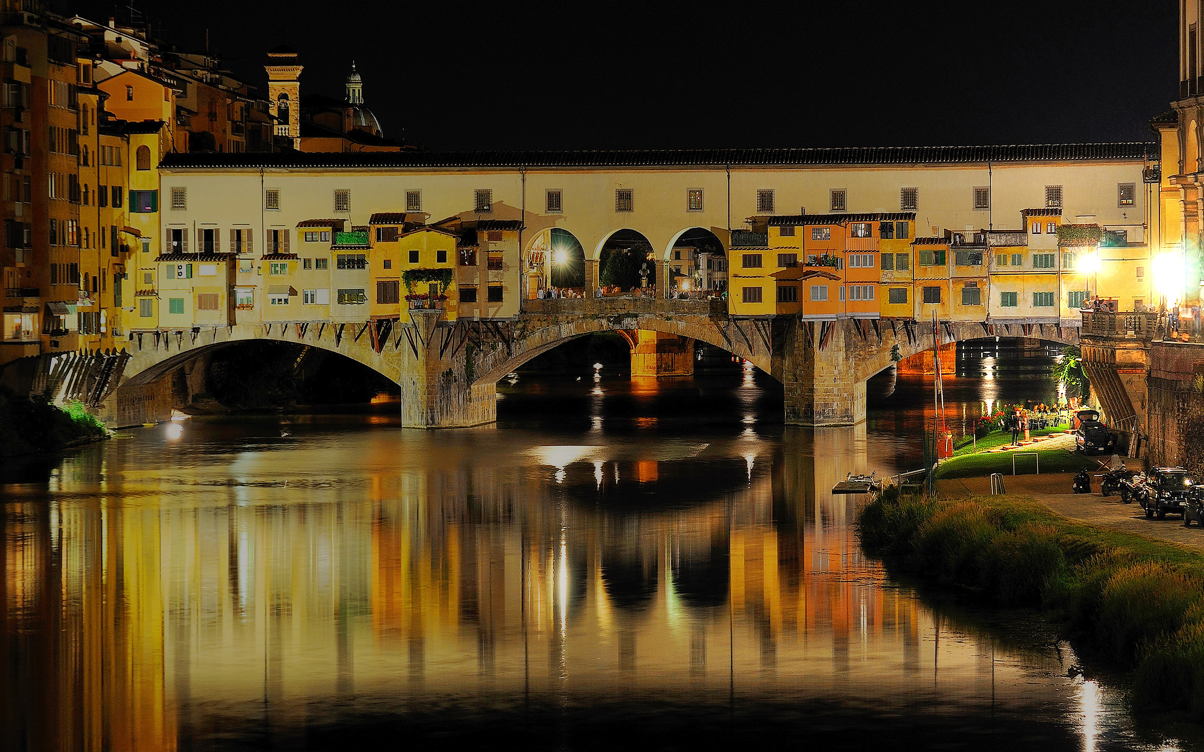 Ponte Vecchio by night