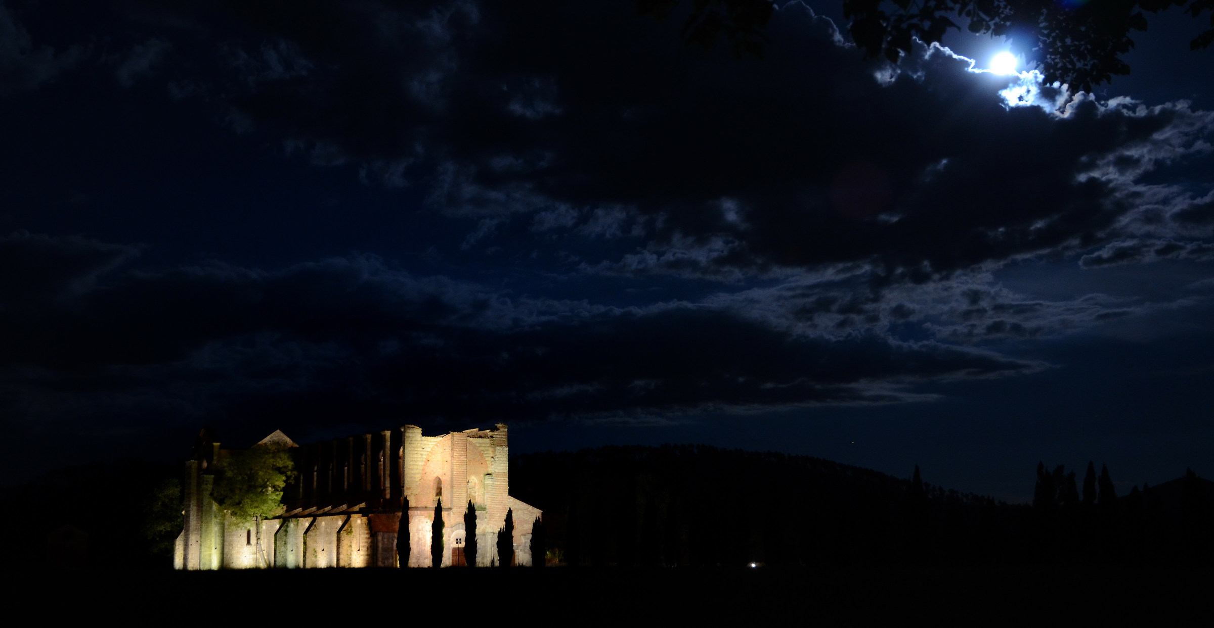 San Galgano Night