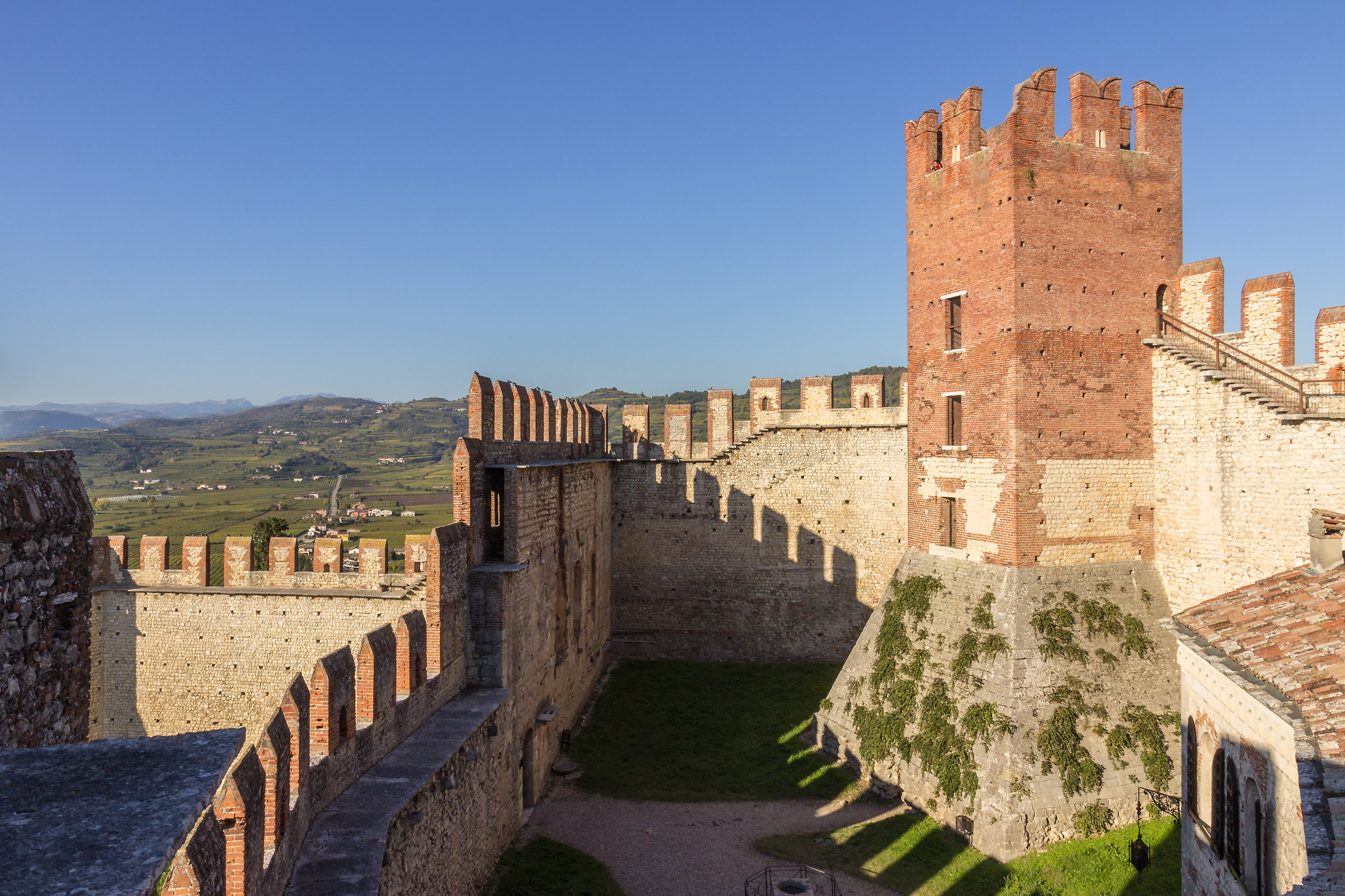 Castello di Soave