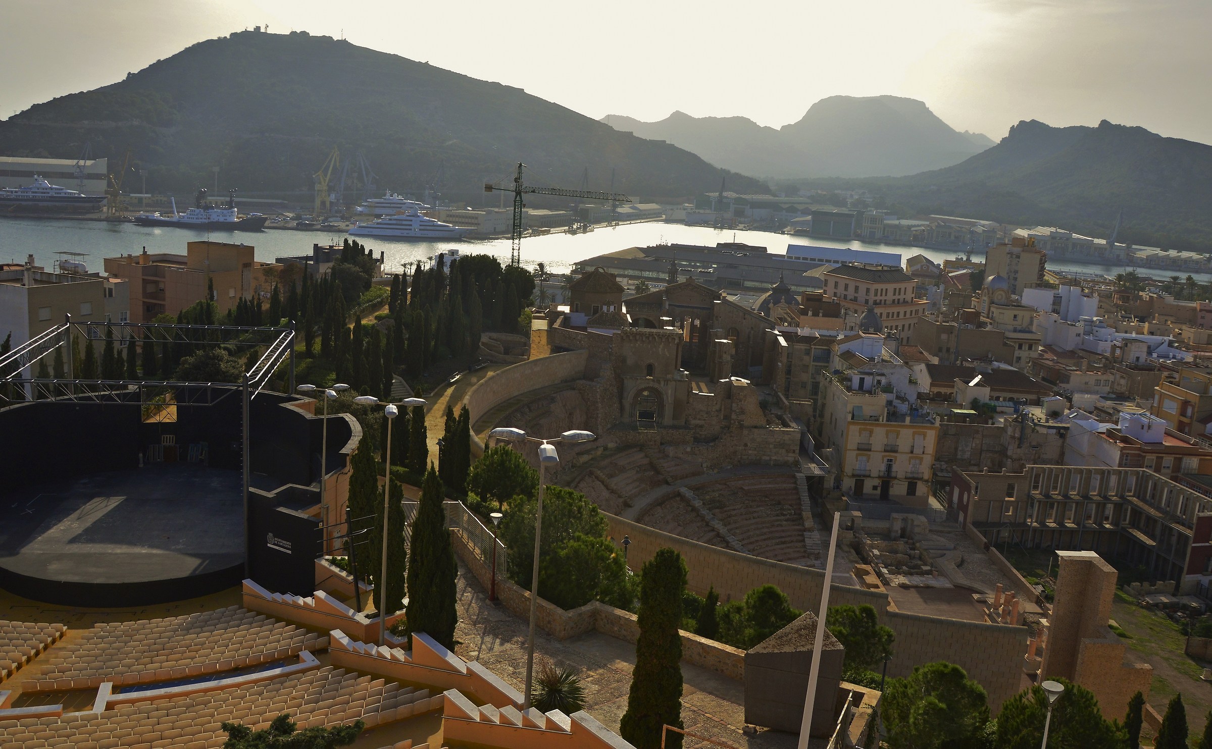 Anfiteato Roman amphitheater and new Cartagena