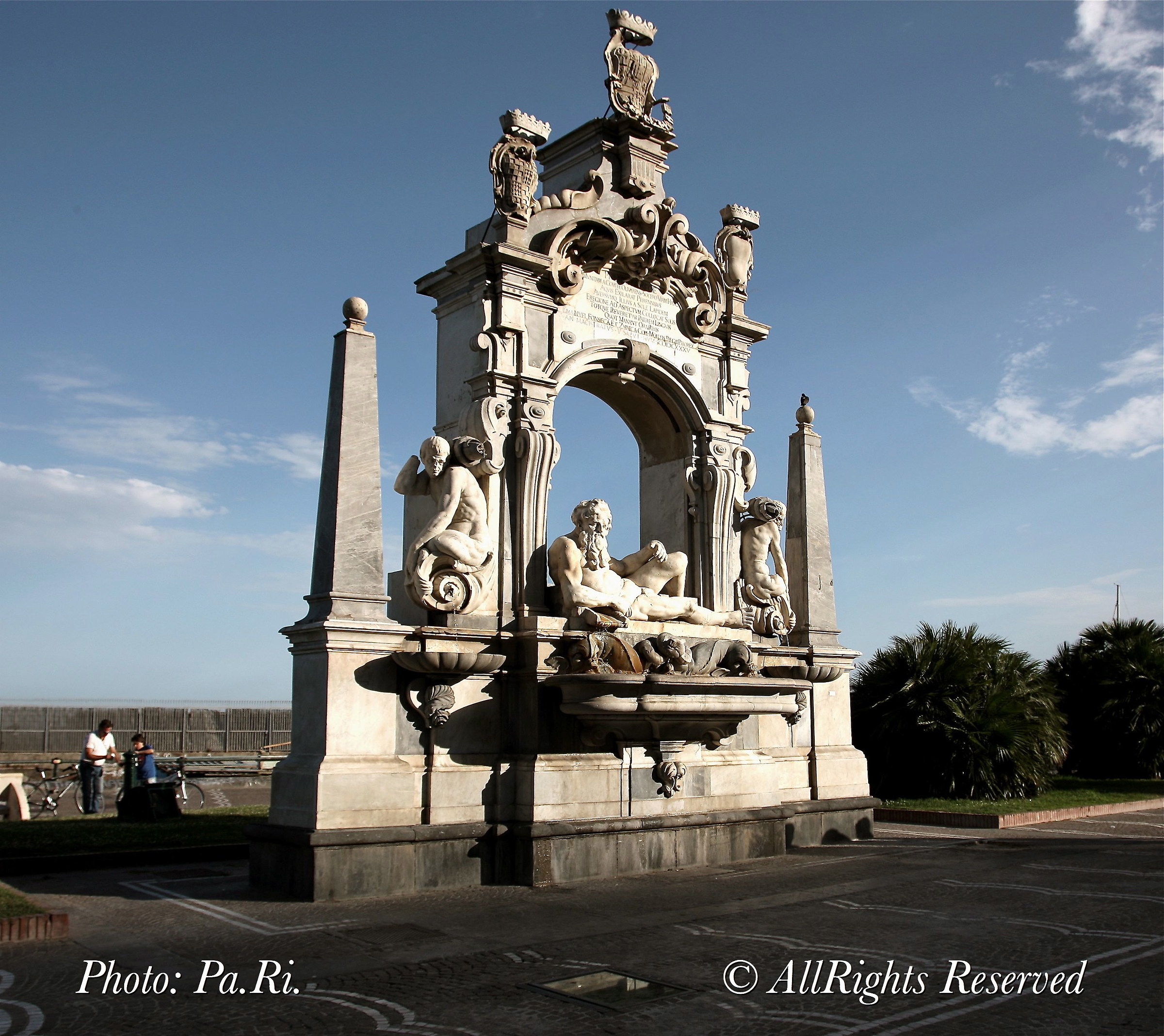 La Fontana del Gigante - Napoli -
