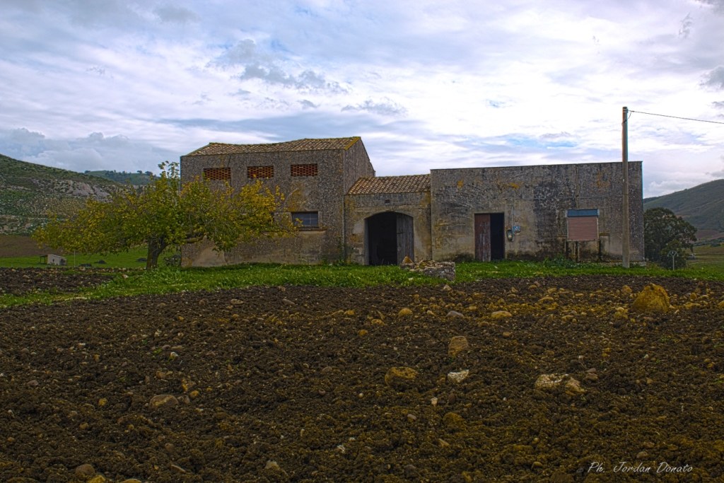 Casa abbandonata - HDR