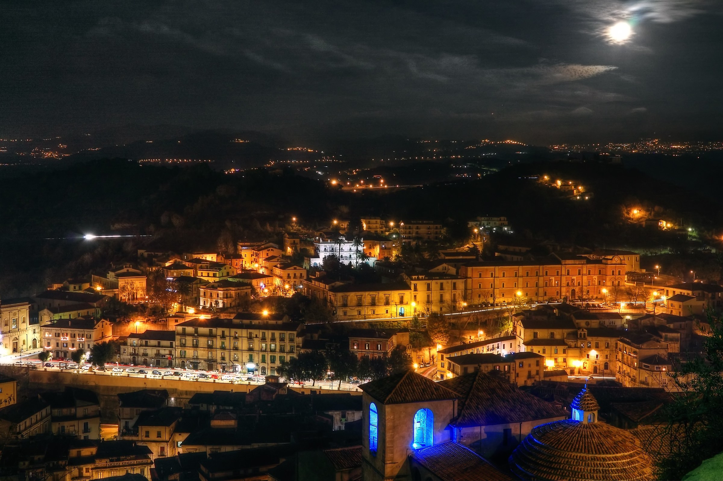 Cosenza di notte