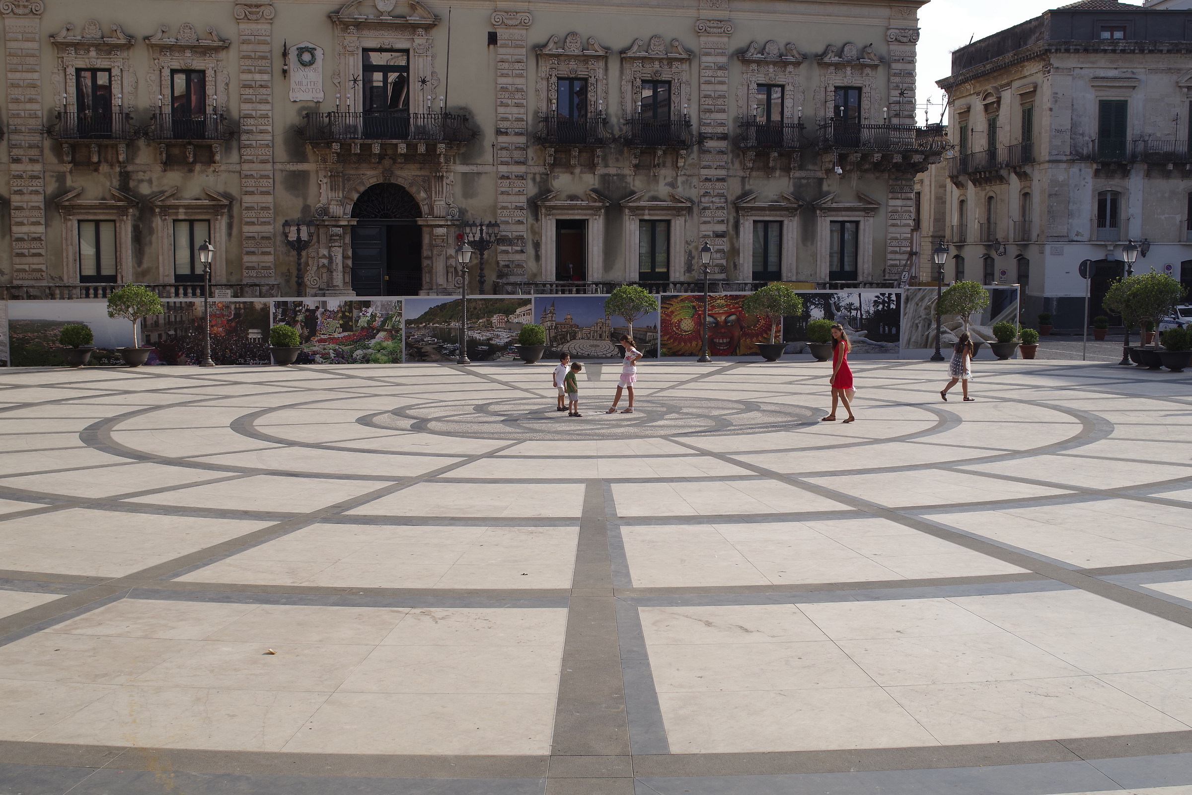 piazza acireale