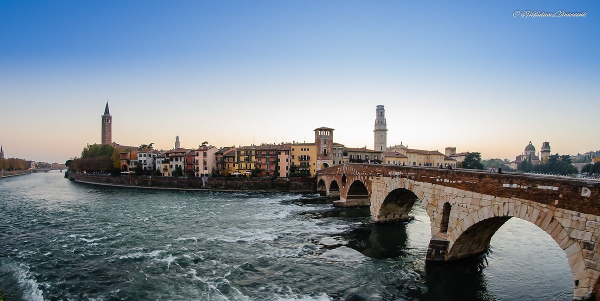 uno sguardo verso la città antica