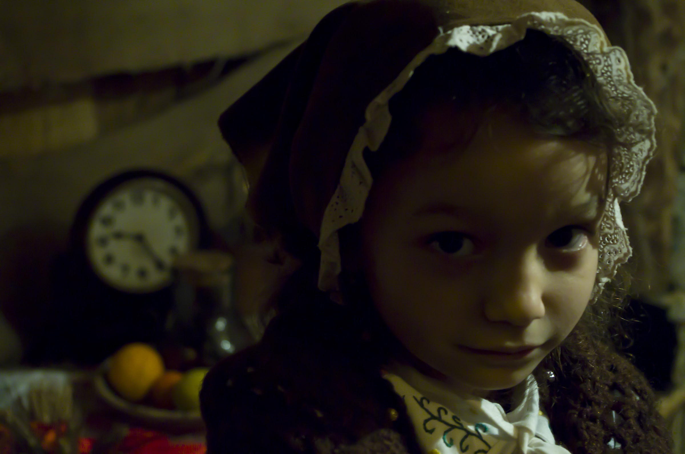 Bambina al presepe vivente