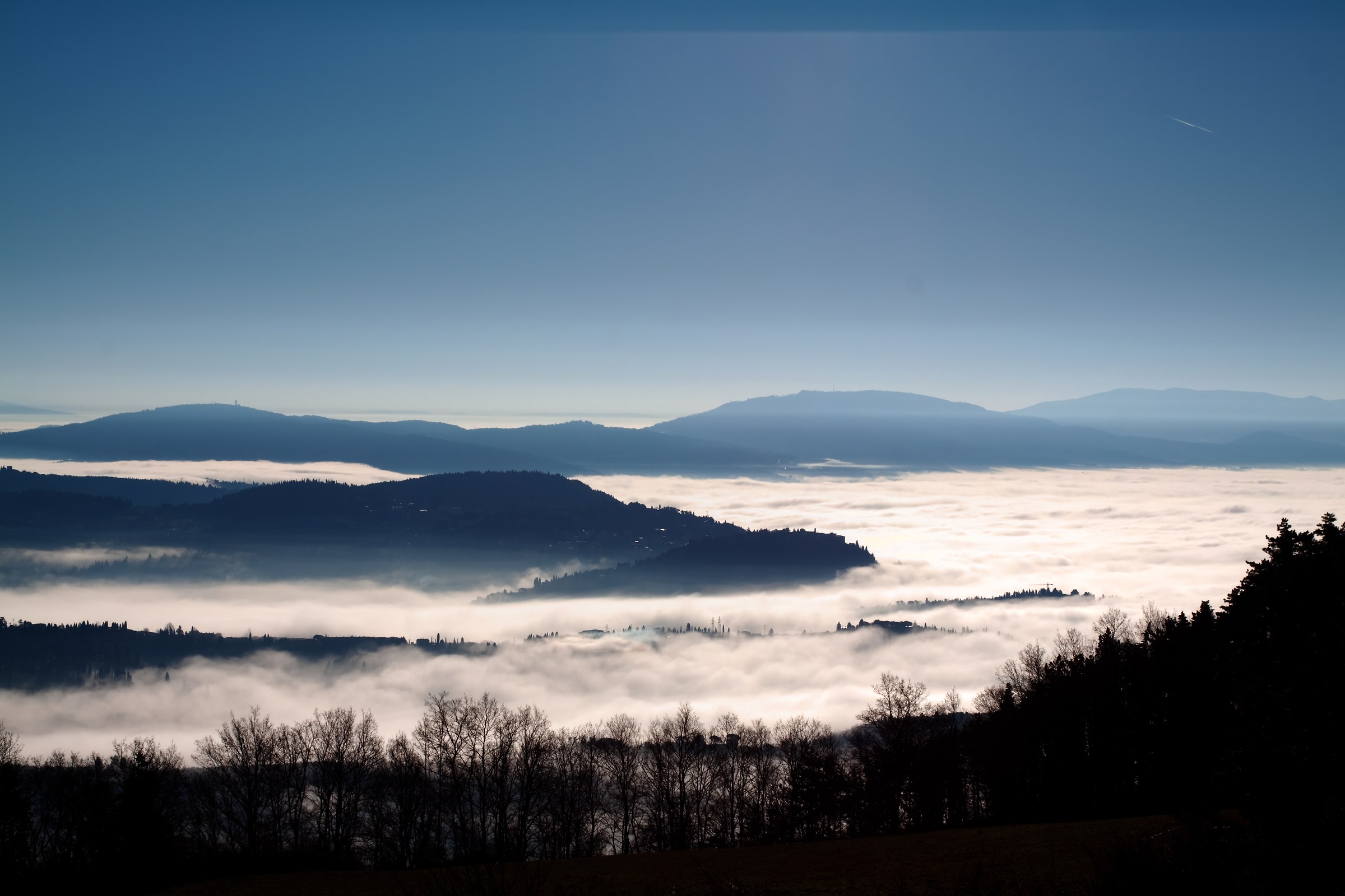 Florence submerged by clouds