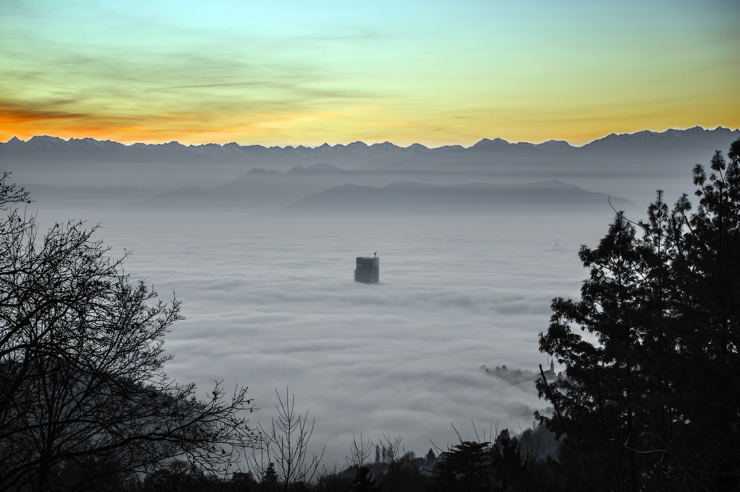Nebbie Padane e Grattacieli incompiuti 1