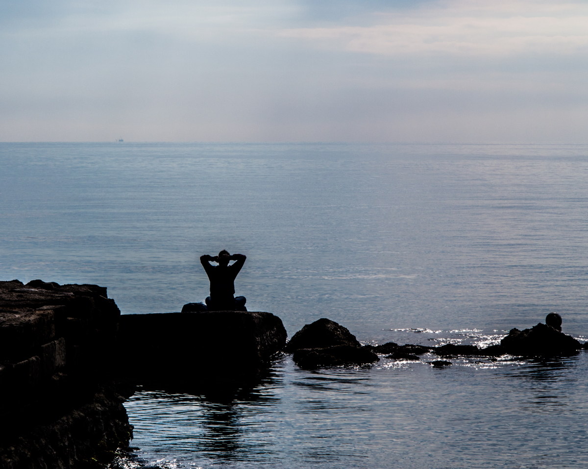 Sea and meditation