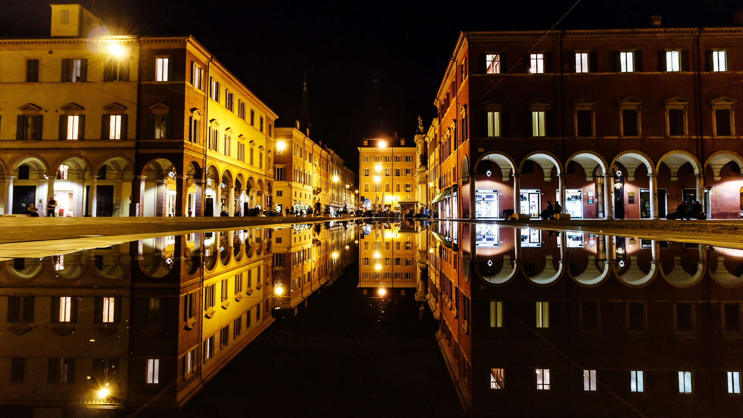 Modena - Piazza Roma