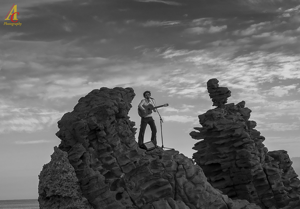 Il cantante in B&W