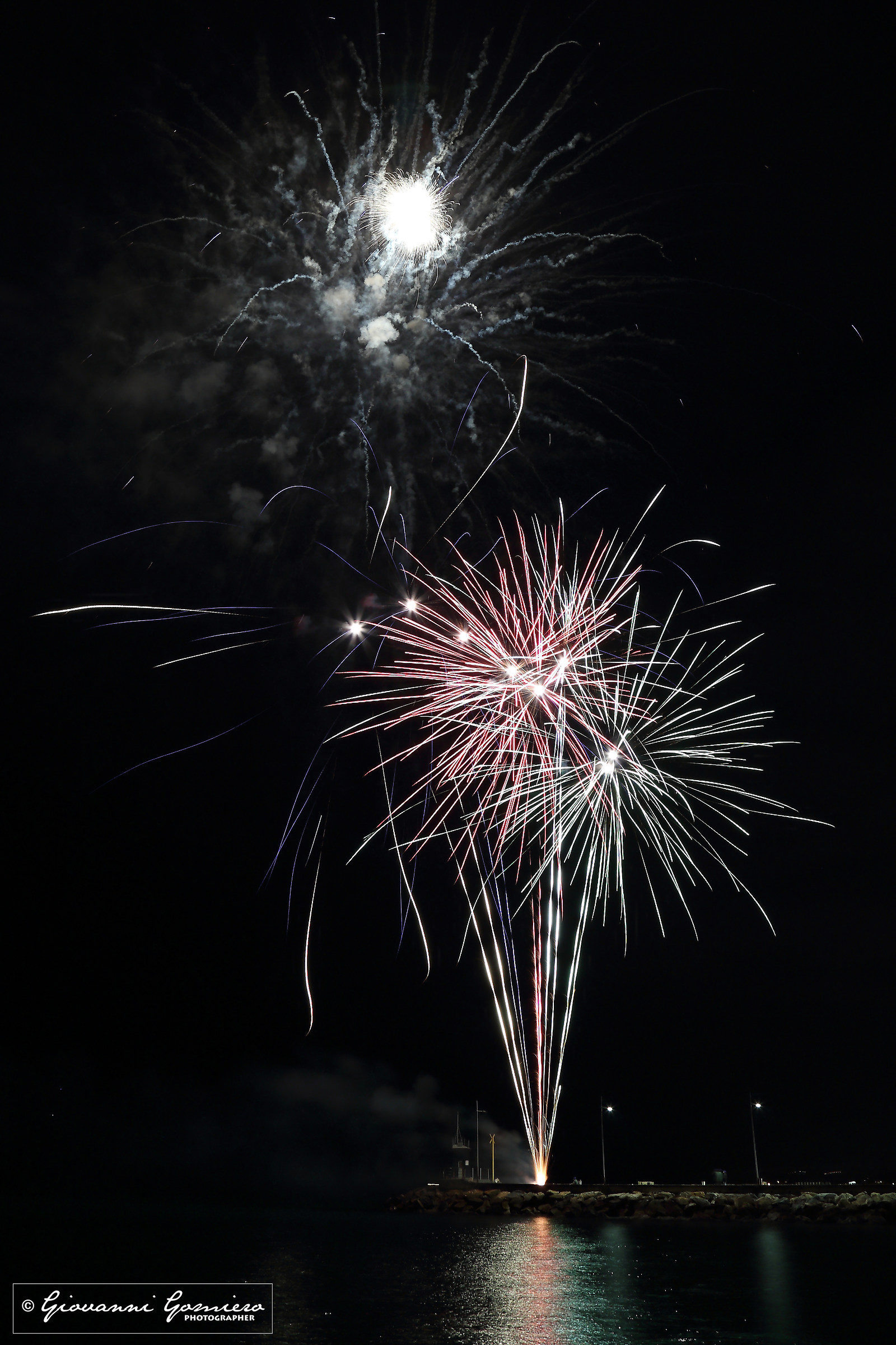 Loano Pyrotechnics 05