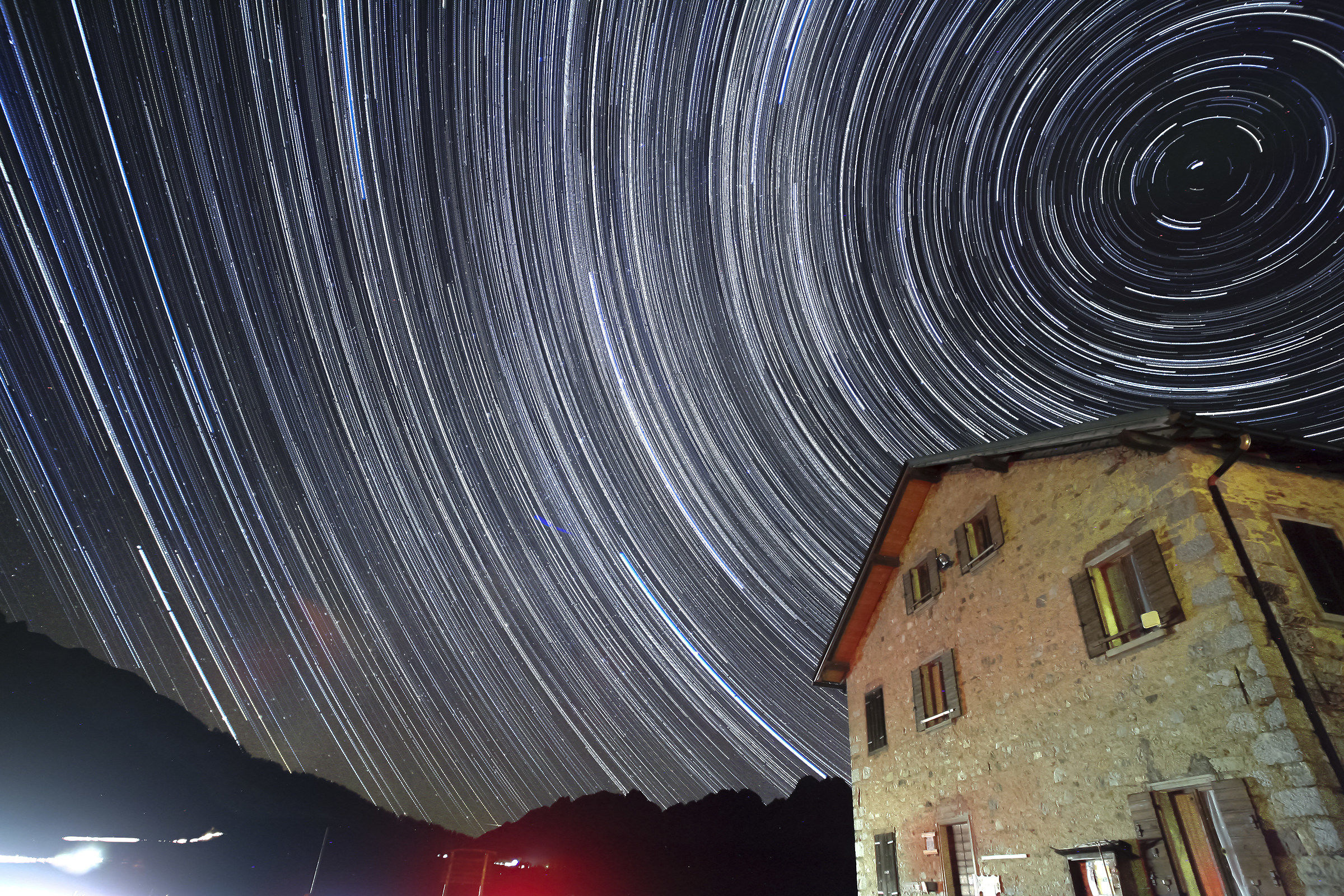 Casera rocket star trail