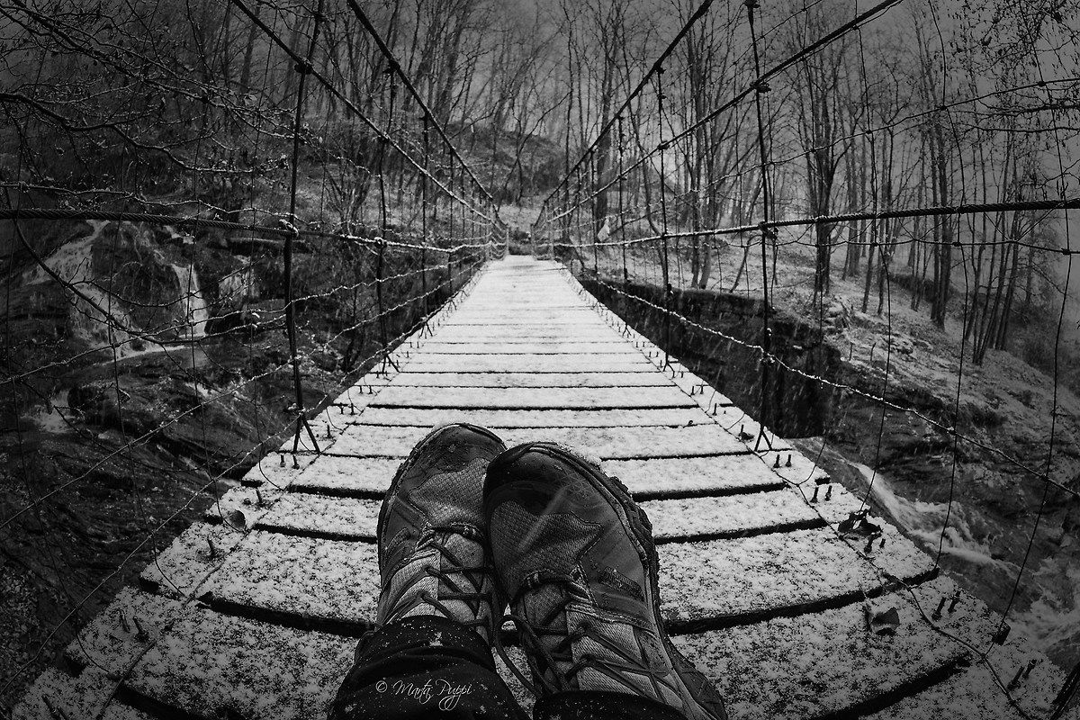 Relax sul ponte tibetano