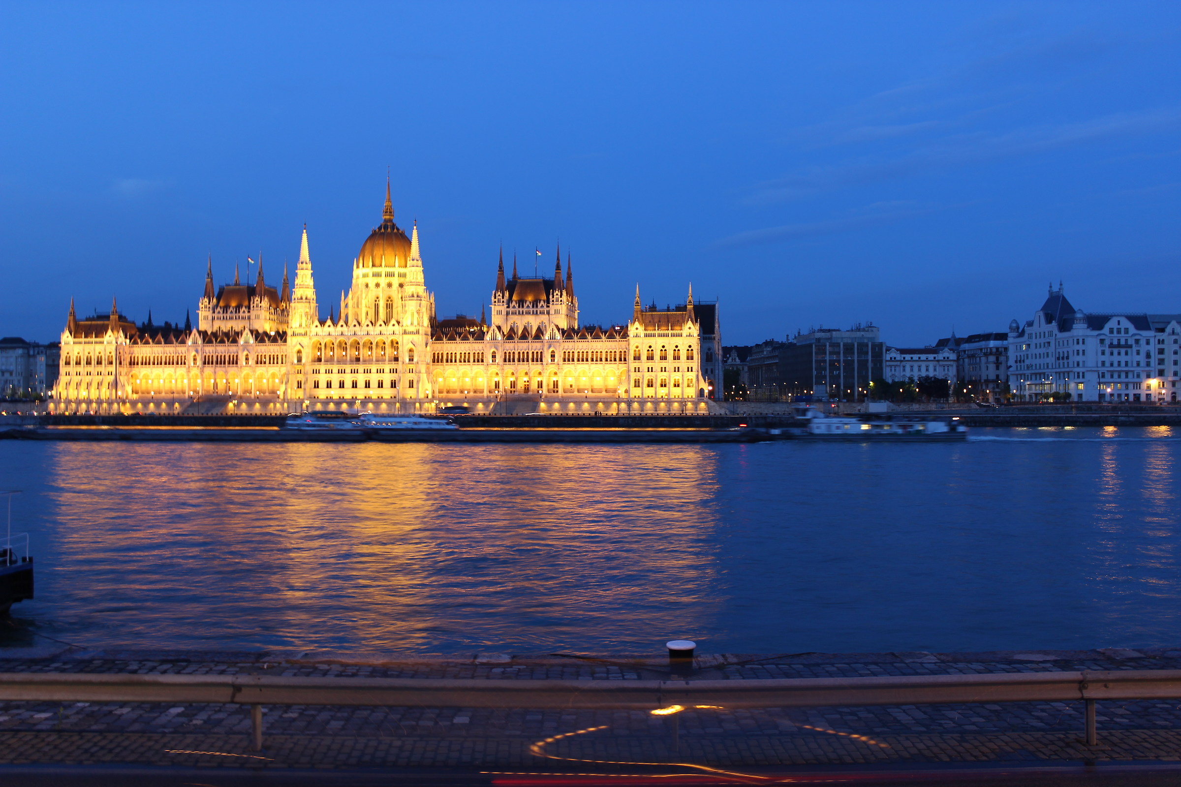 Parlamento di budapest