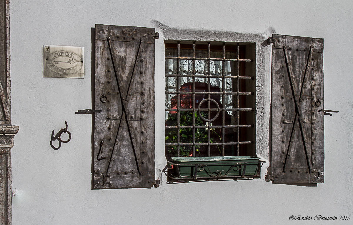 Qui l'antifurto non lo usano.