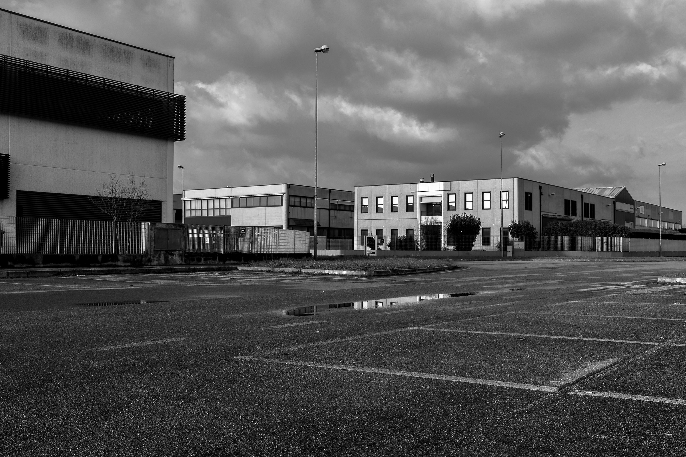 Chiusi per ferie...o forse no.