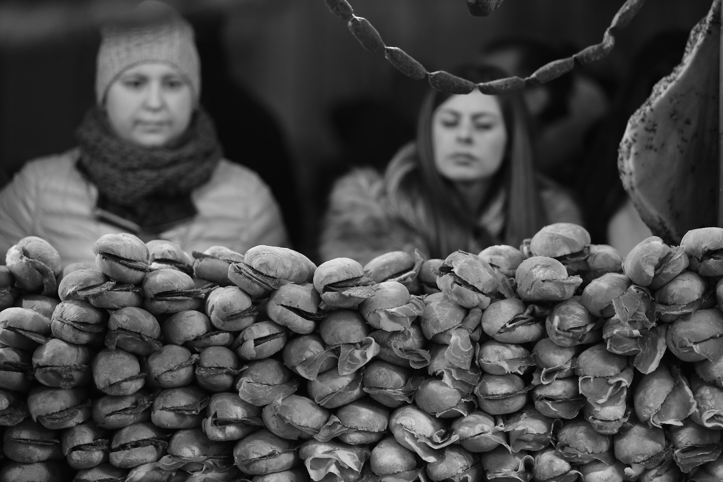 A wall of goodness (Hunger)