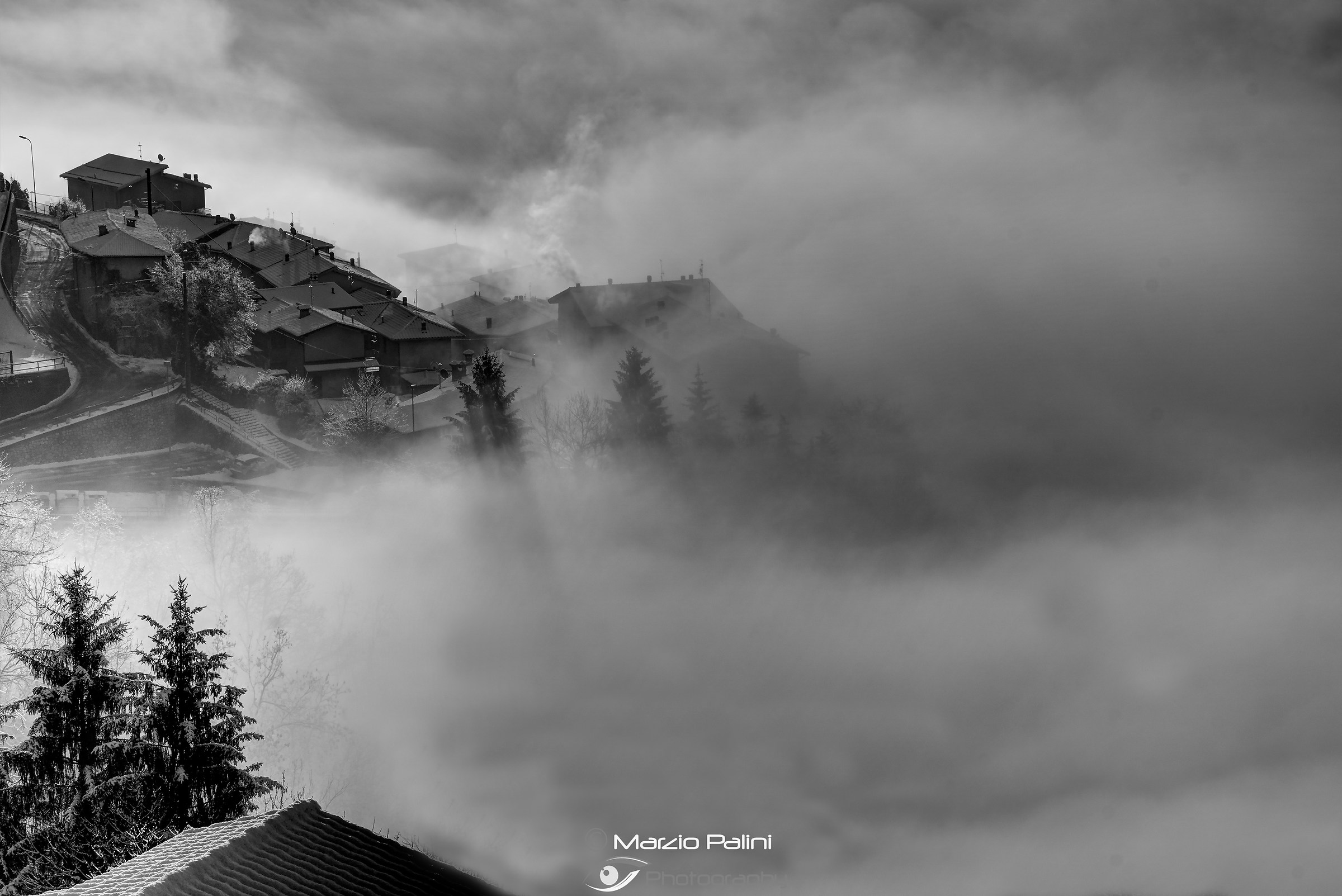 Paese mio che stai sulla collina
