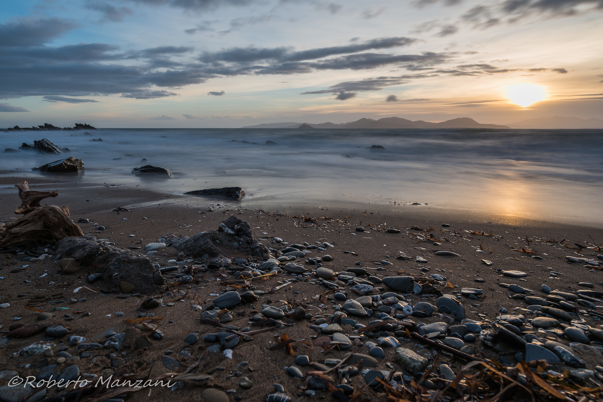 Nikkor 20mm f / 1.8 + Haiada1000