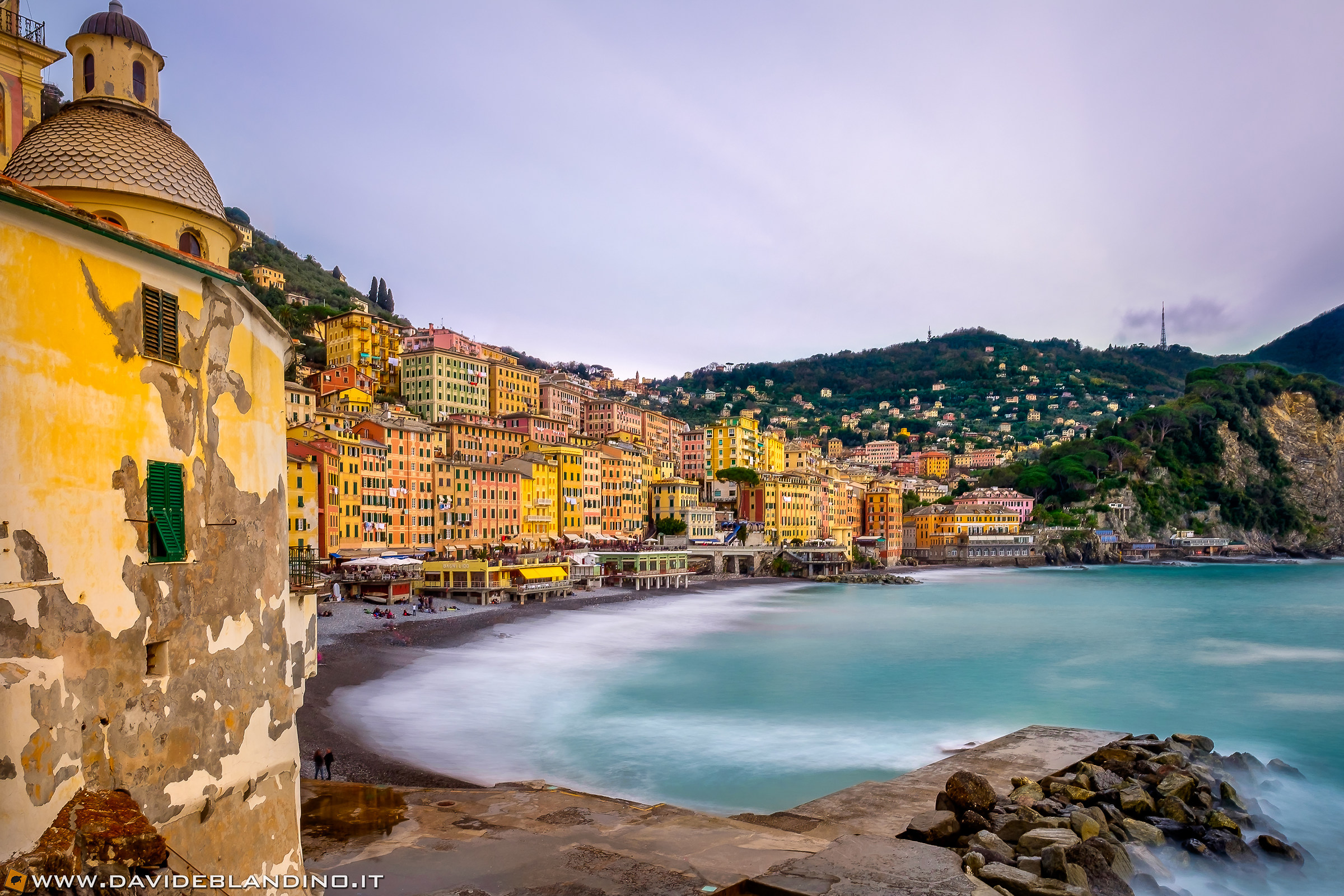 Tutti con in mano birra e Camogli... 2