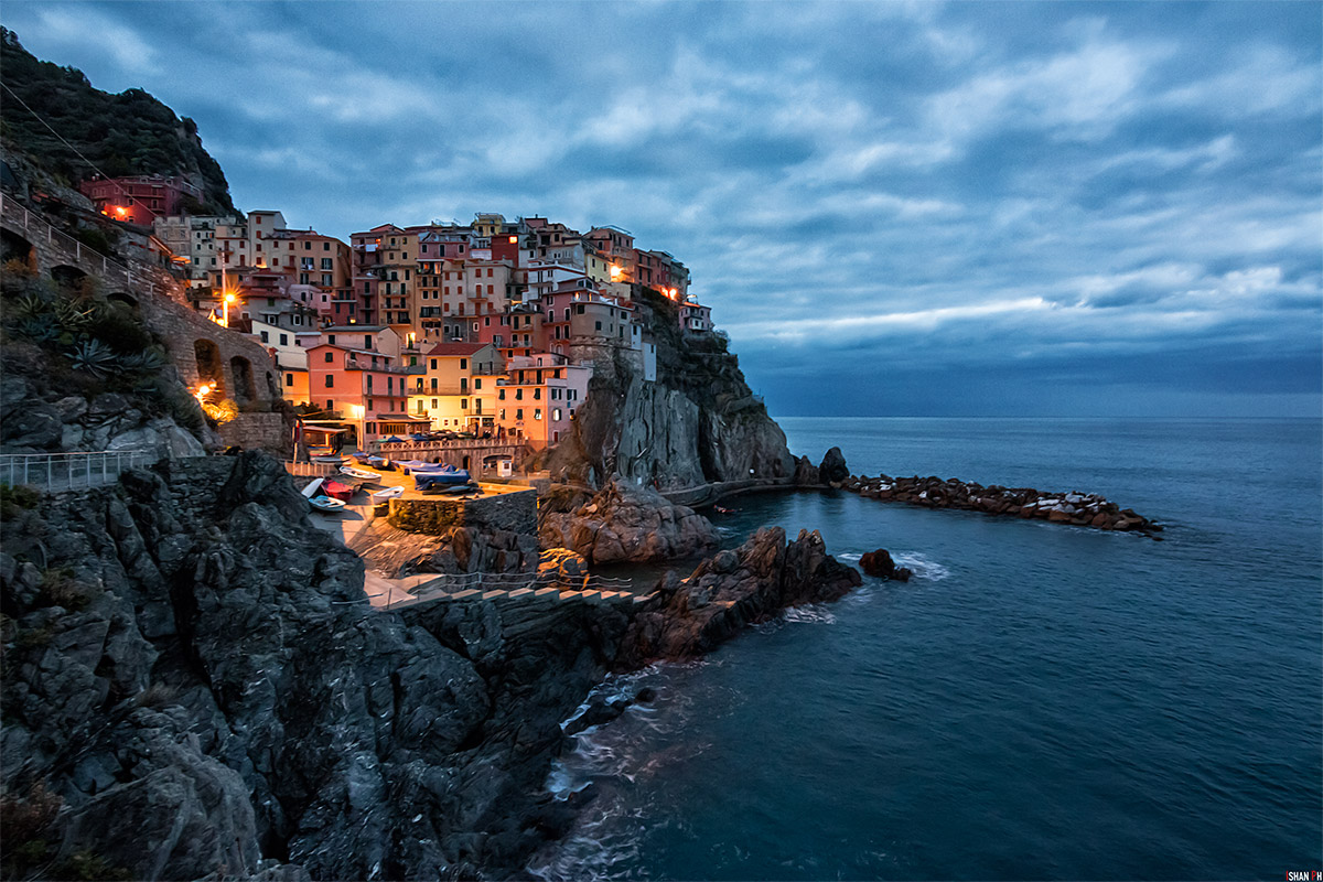 Manarola ora blu