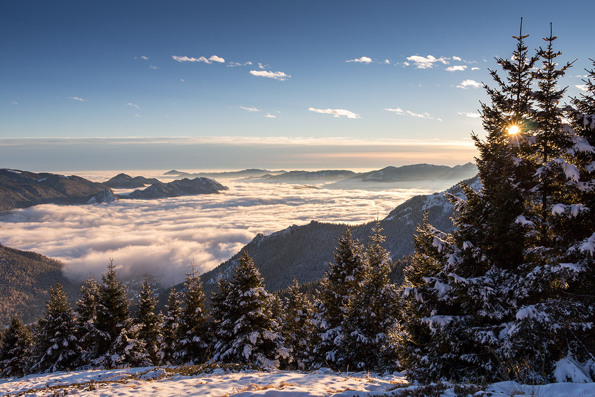 sunset over the sea of ??fog