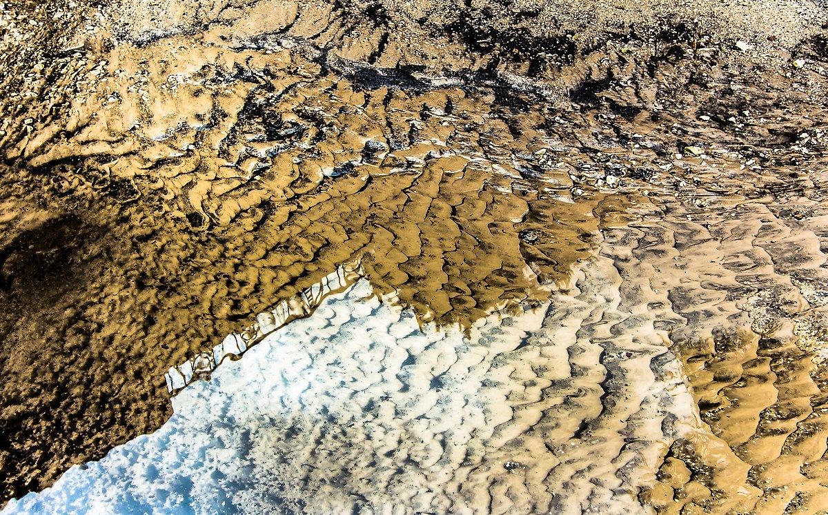 crazy weather: snow in the desert