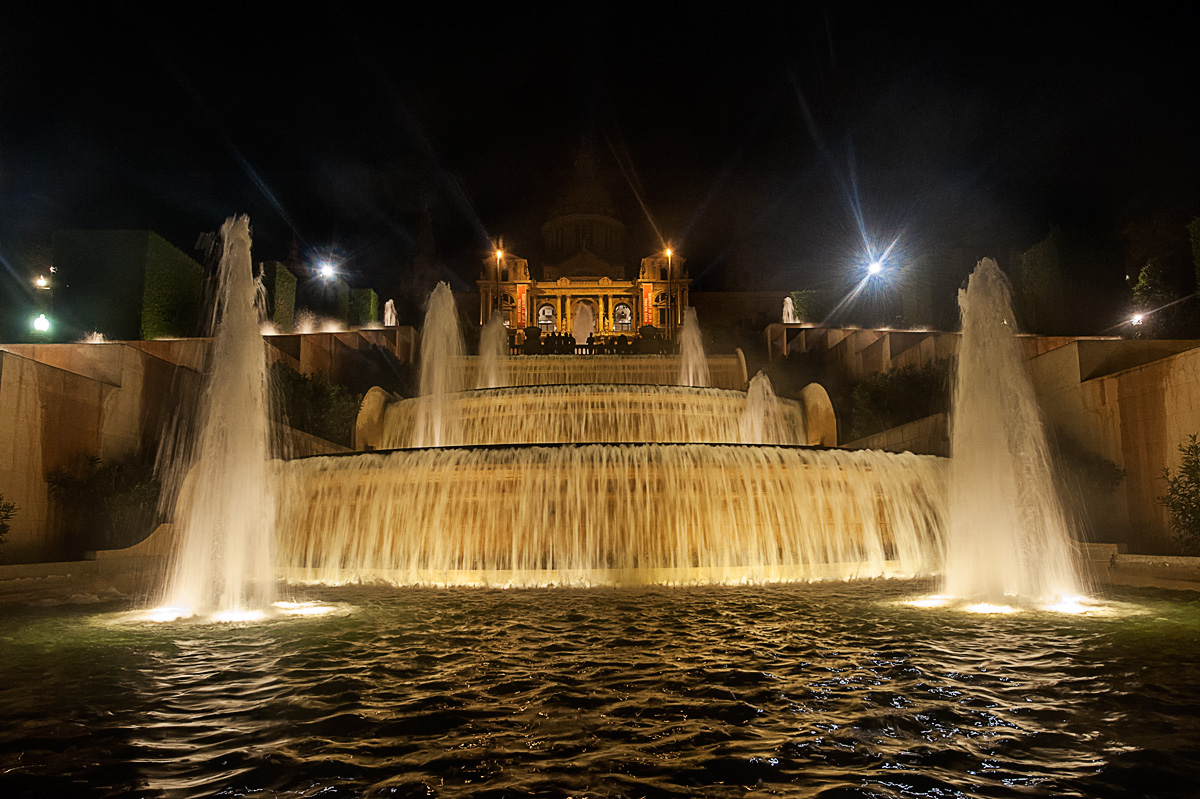 Golden fountain