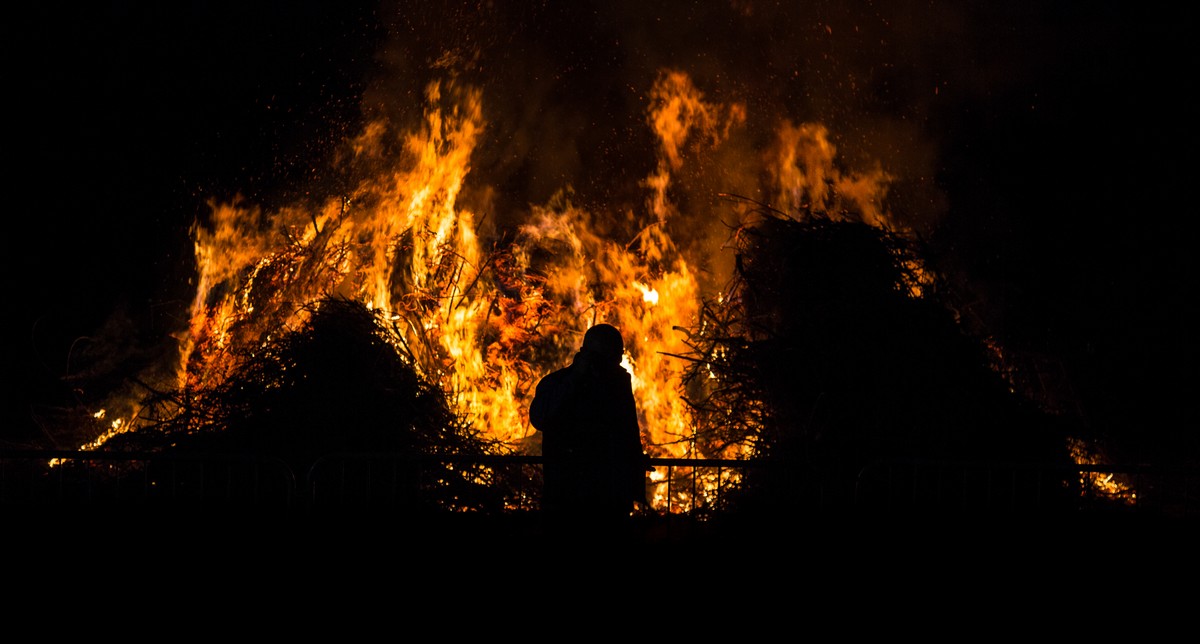 that burn in the night