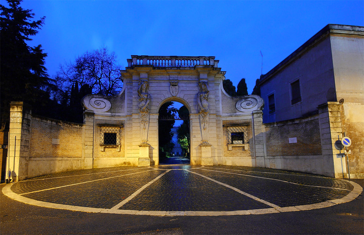 Villa Celimontana, the entry.