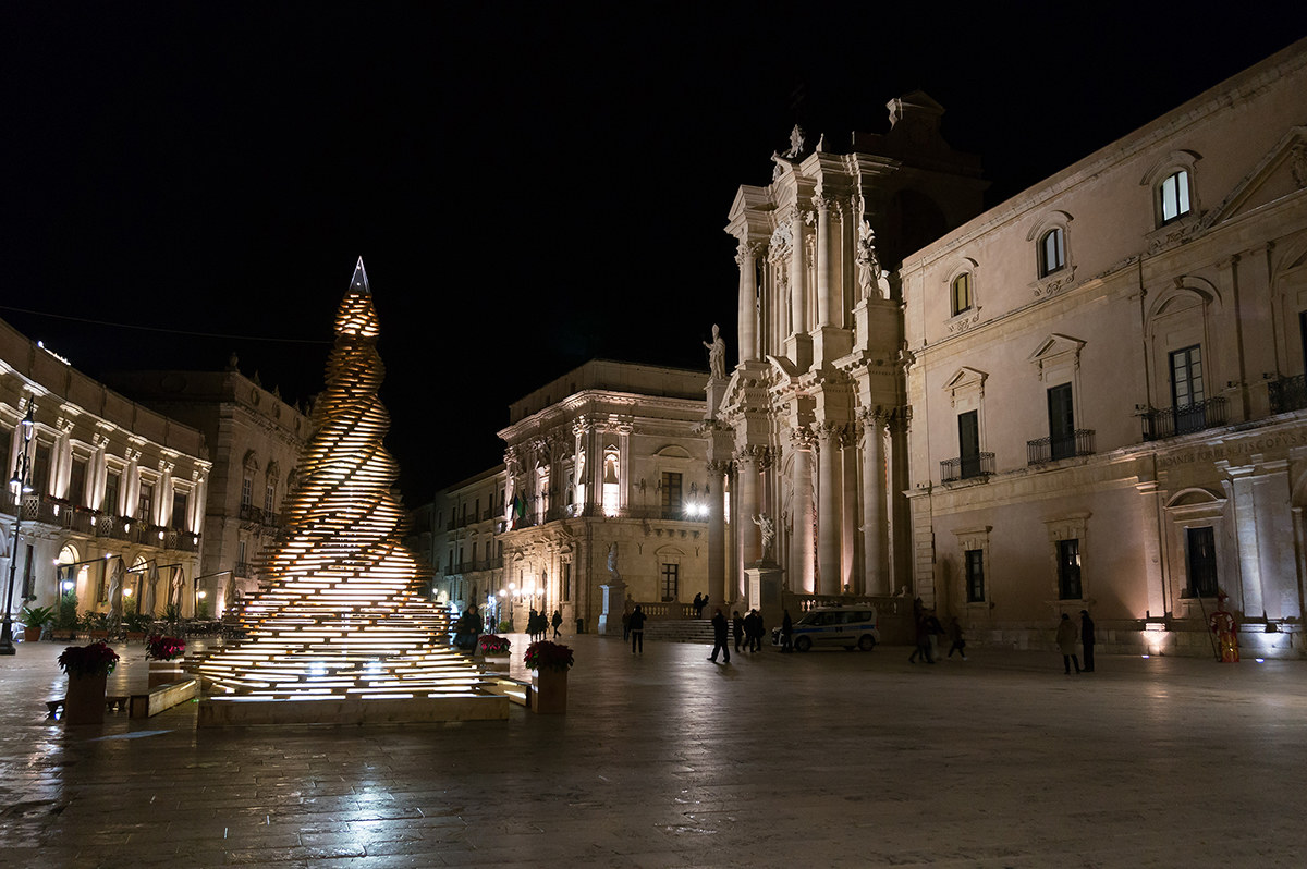 Piazza Duomo Syracuse